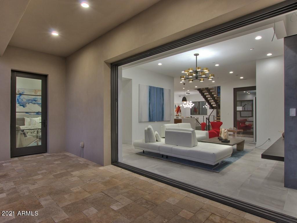 THE VILLAGE AT MOUNTAIN SHADOWS - Residential