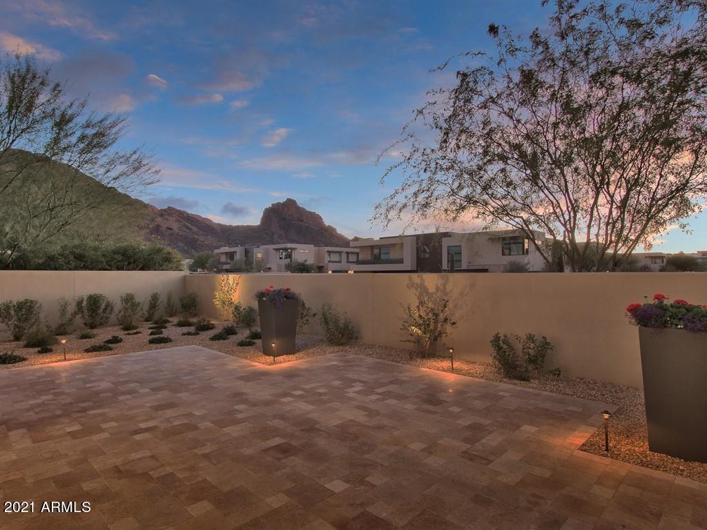 THE VILLAGE AT MOUNTAIN SHADOWS - Residential