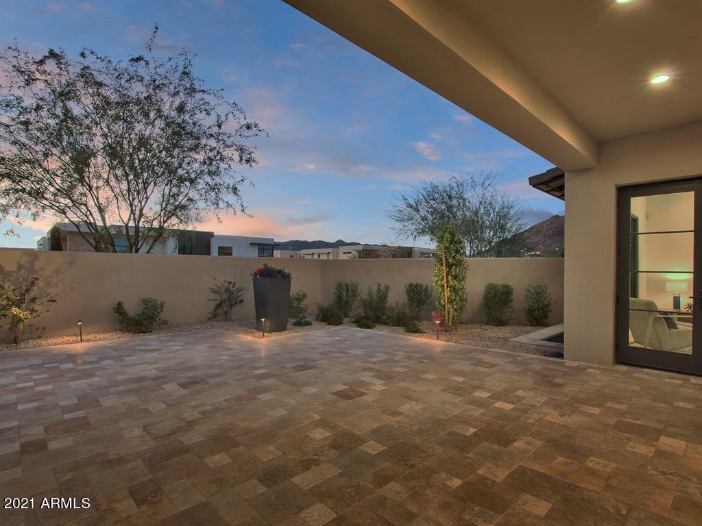 THE VILLAGE AT MOUNTAIN SHADOWS - Residential