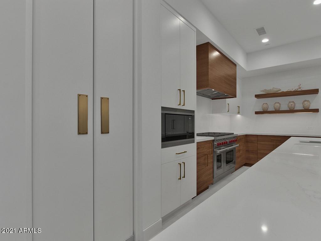 THE VILLAGE AT MOUNTAIN SHADOWS - Residential