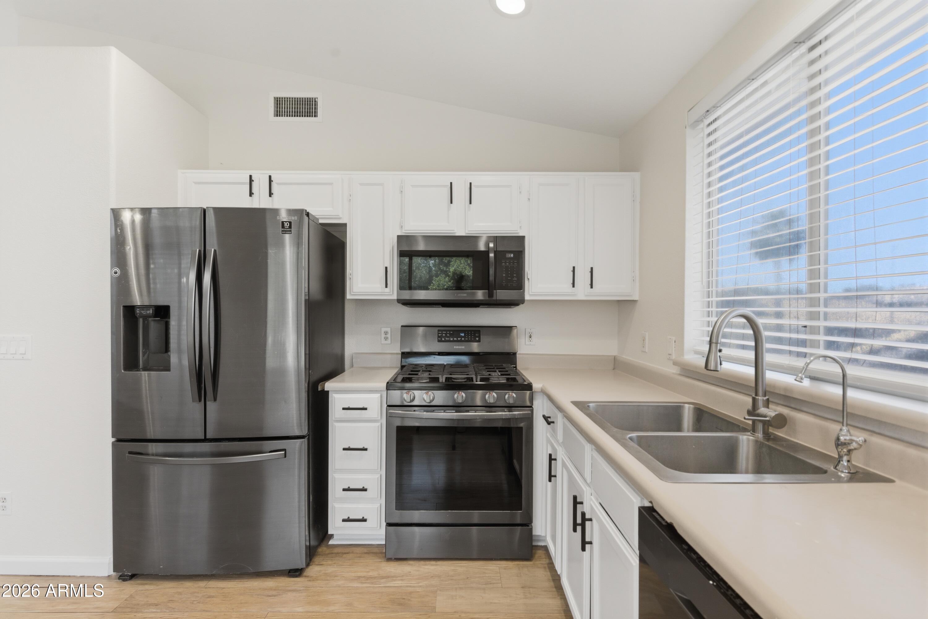 KAUFMAN AND BROAD AT COOPER RANCH - Residential