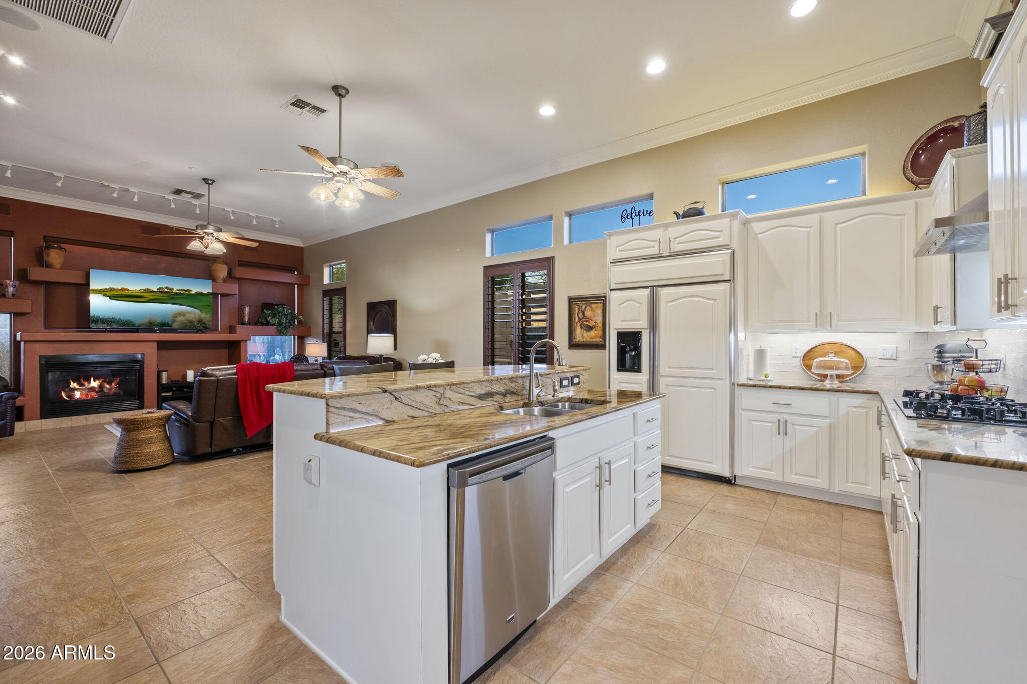 ANTHEM COUNTRY CLUB UNIT 17 PINION HILLS - Residential
