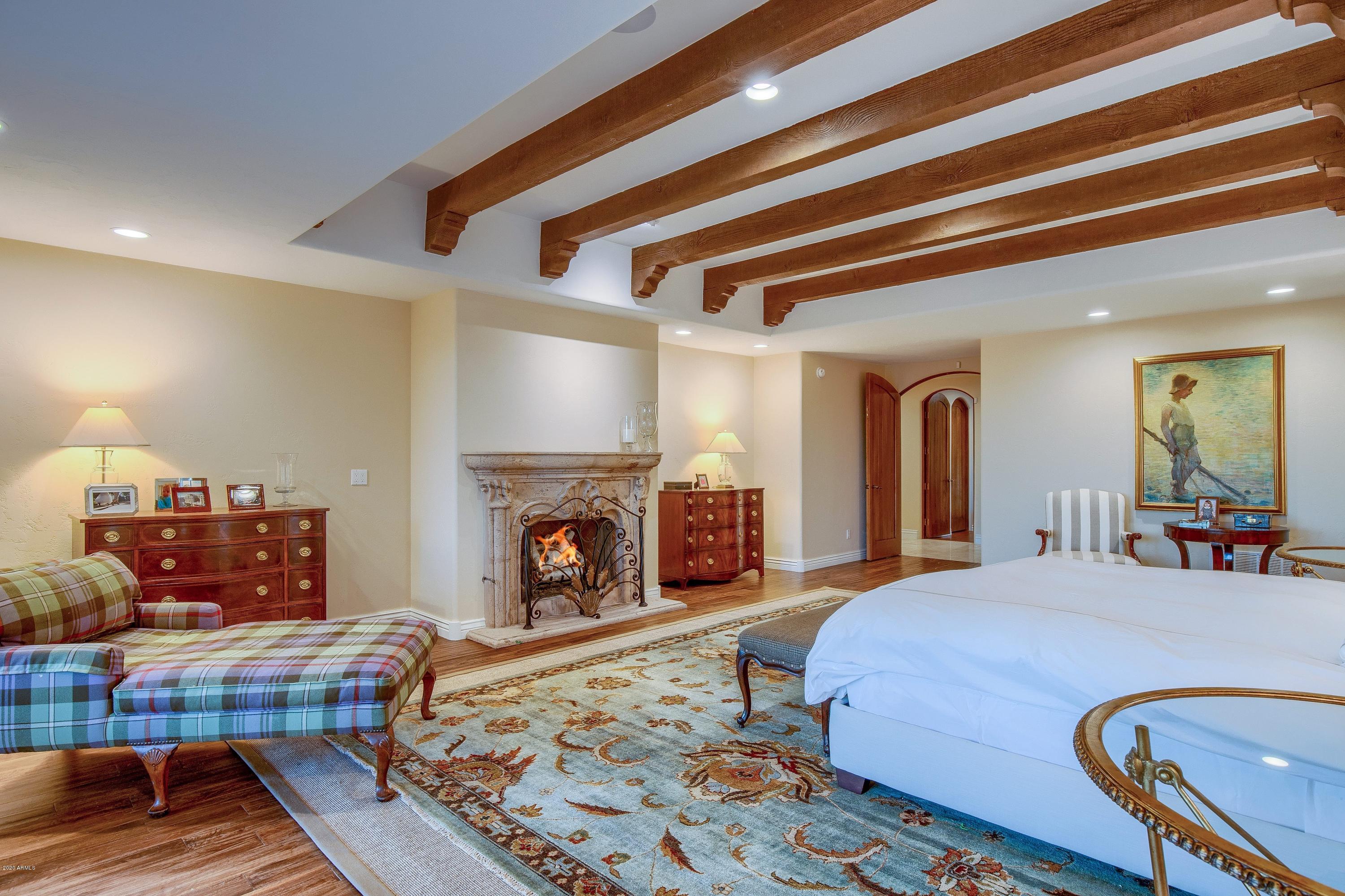 Paradise Valley Estates - Residential