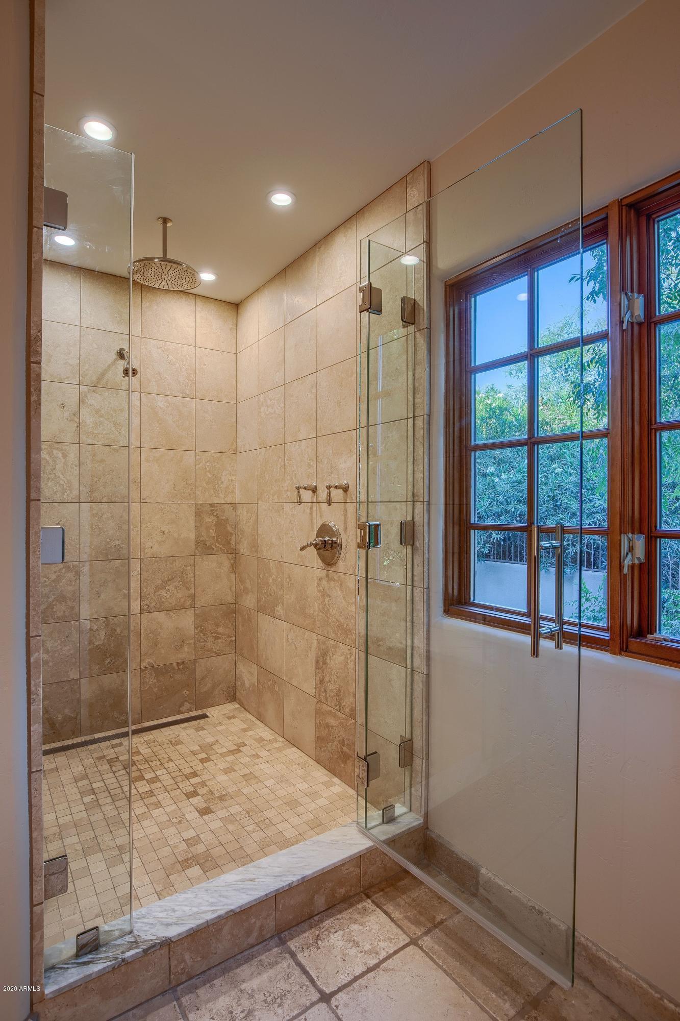 Paradise Valley Estates - Residential
