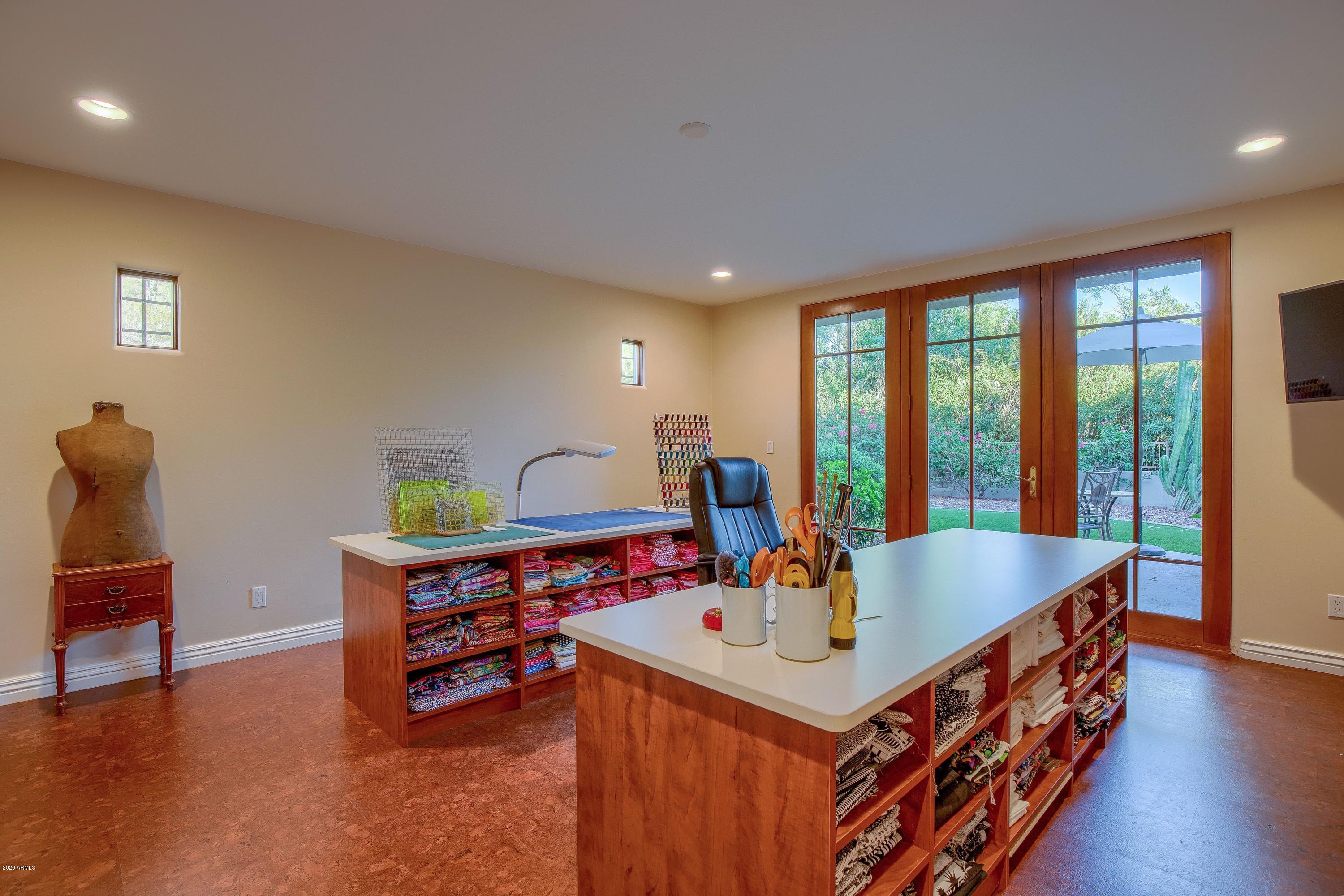 Paradise Valley Estates - Residential