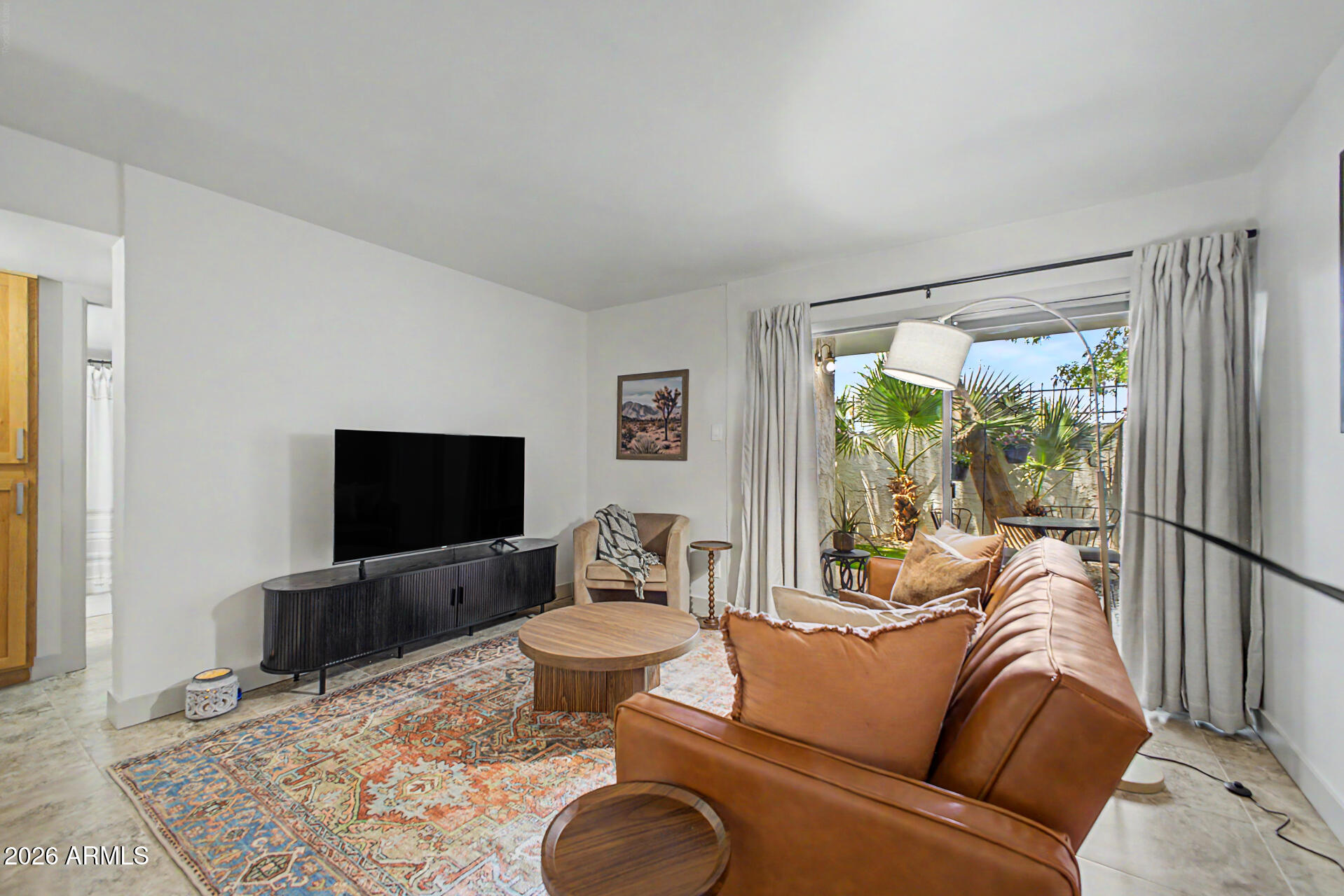 CIENTO CONDOMINIUMS - Residential