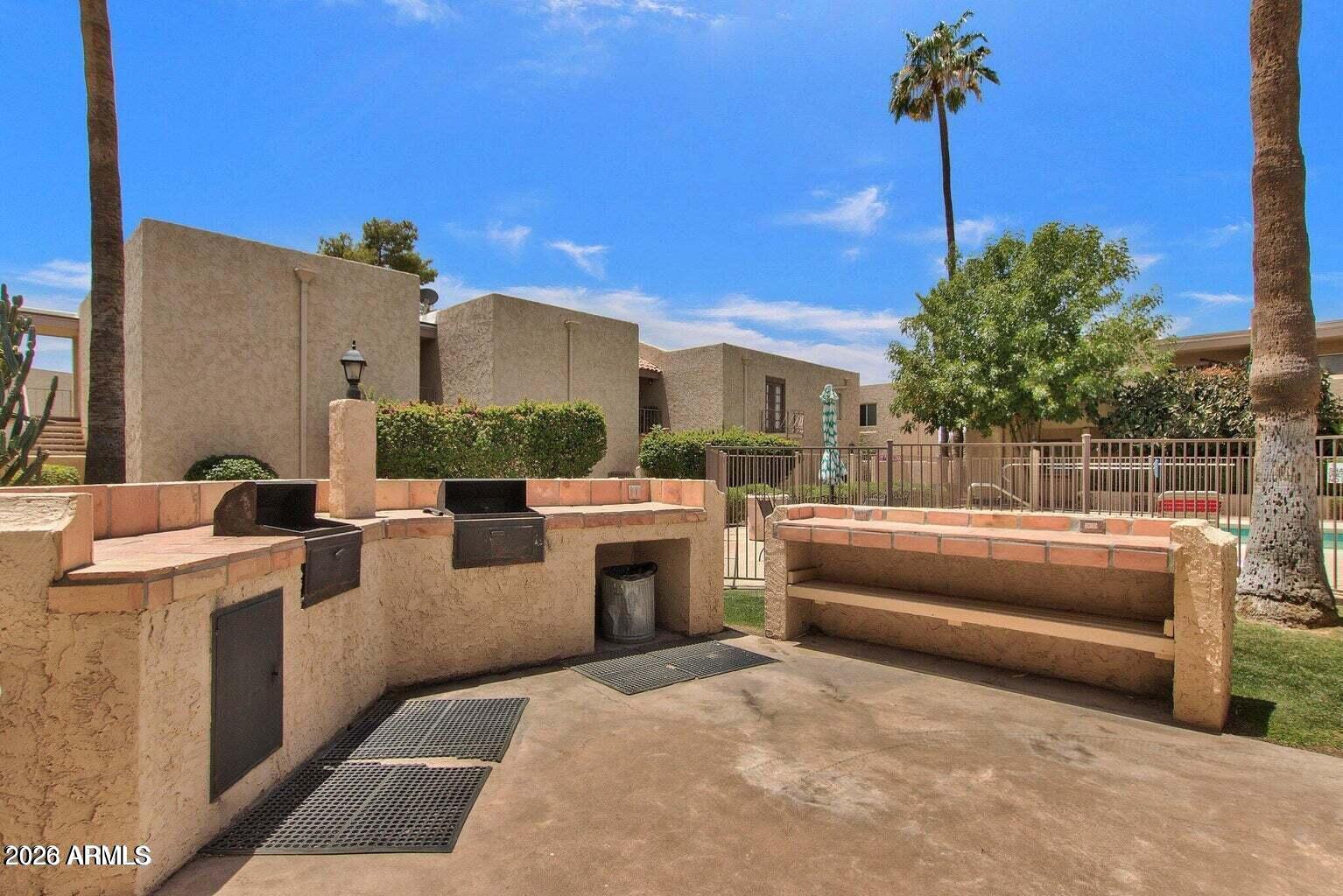 CIENTO CONDOMINIUMS - Residential