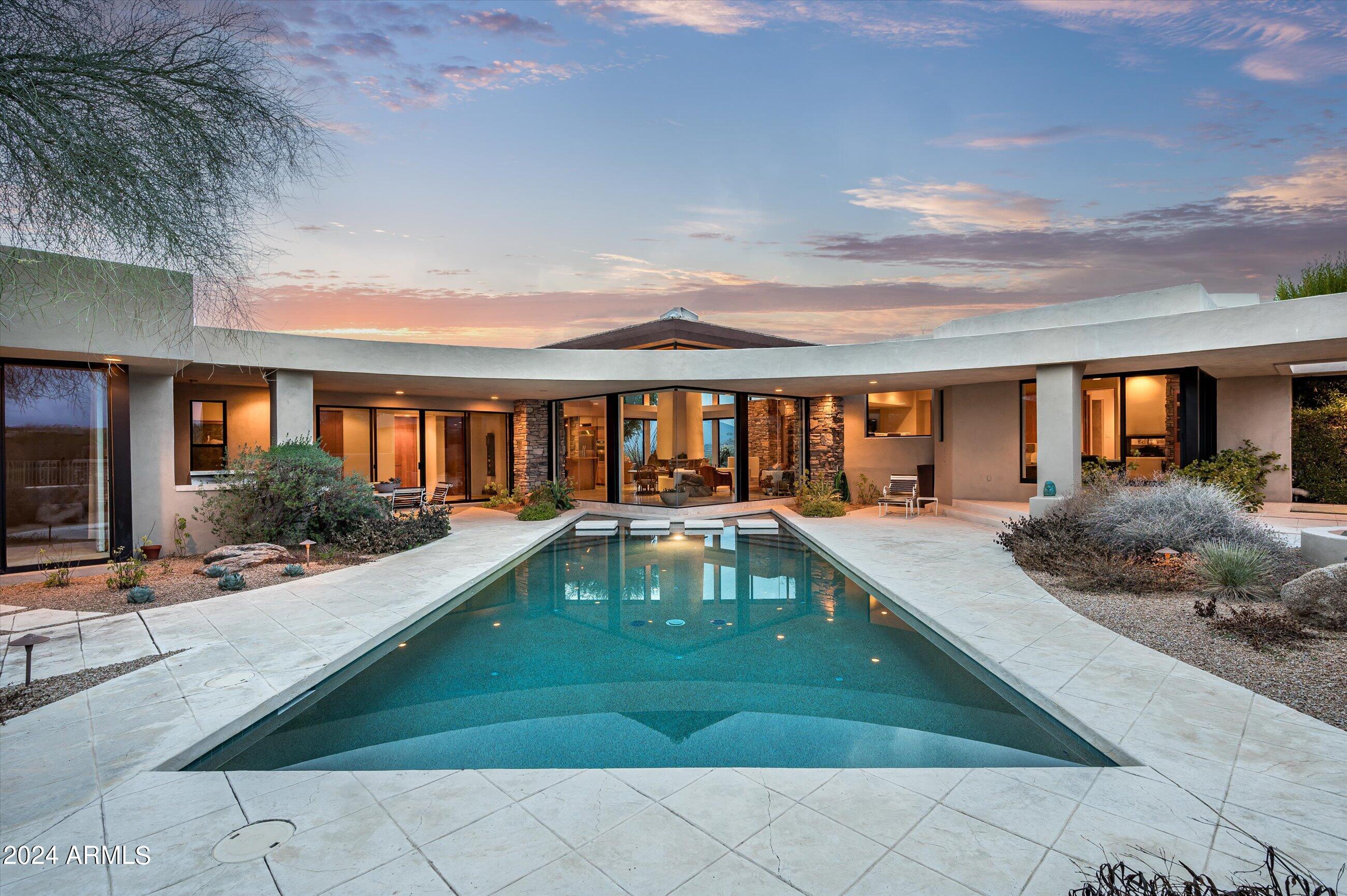 DESERT MOUNTAIN - Residential