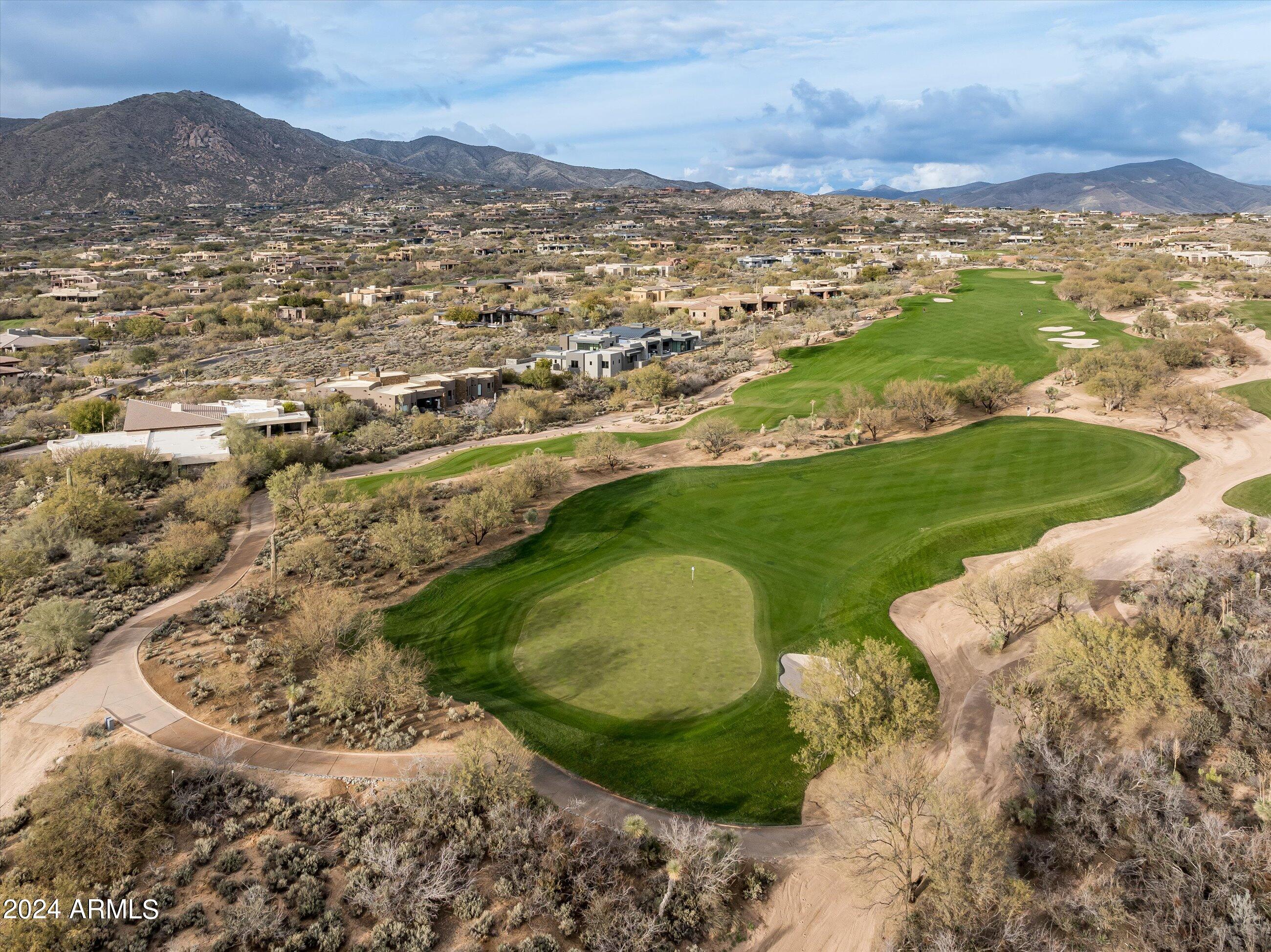 DESERT MOUNTAIN - Residential
