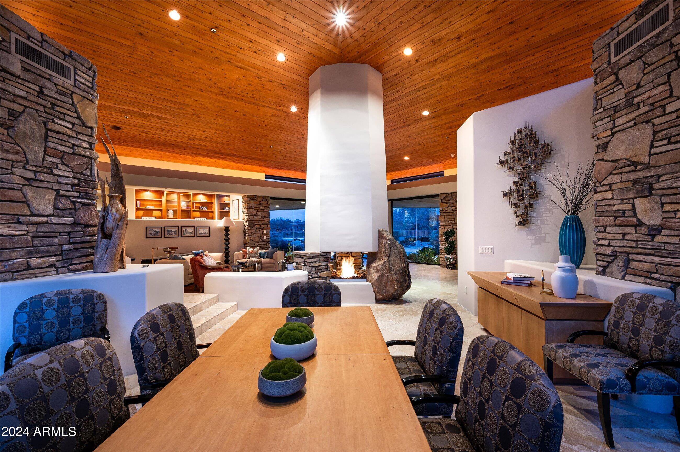 DESERT MOUNTAIN - Residential