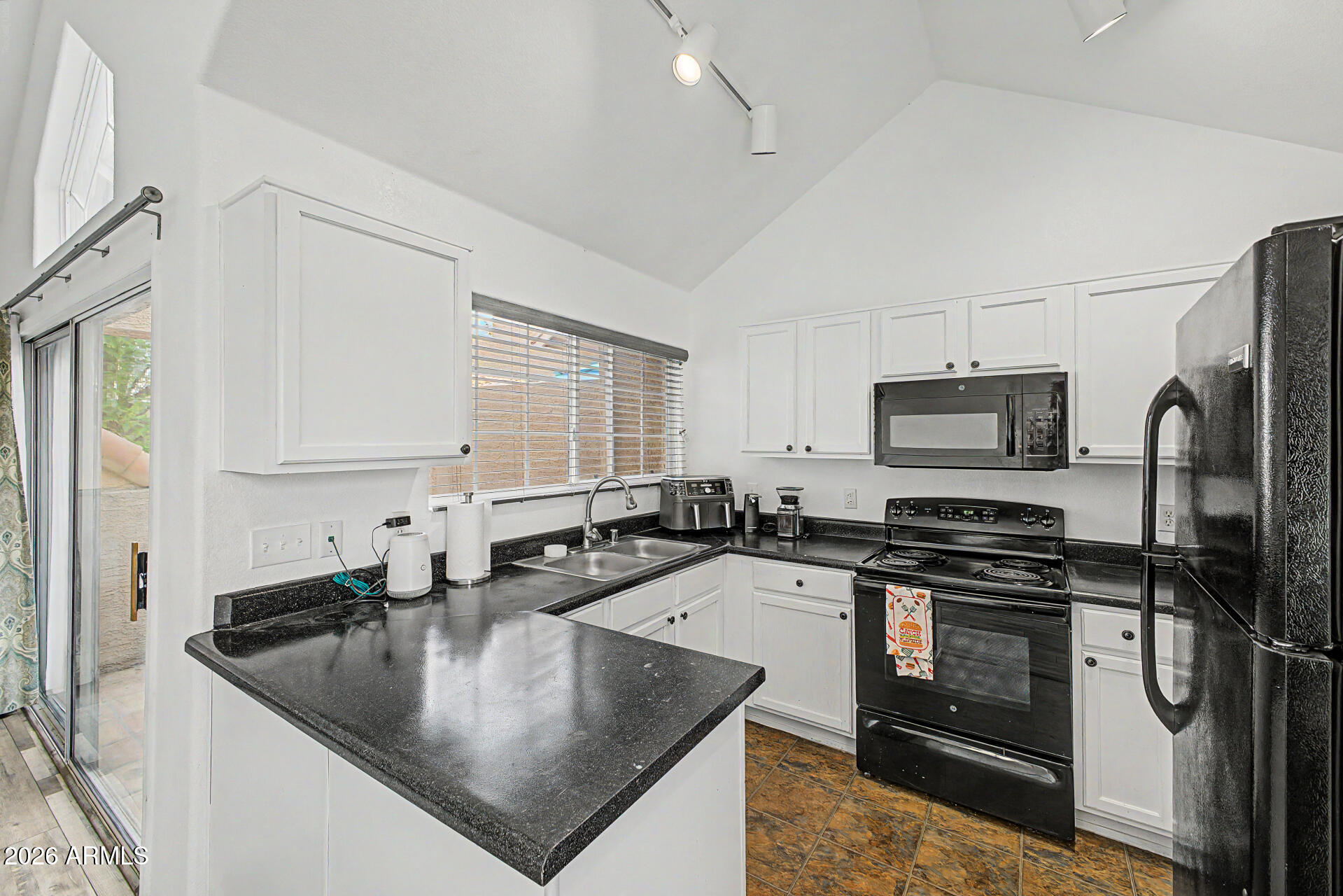 BEACH CLUB VILLAGE AT VAL VISTA LAKES UNIT 1-198 - Residential