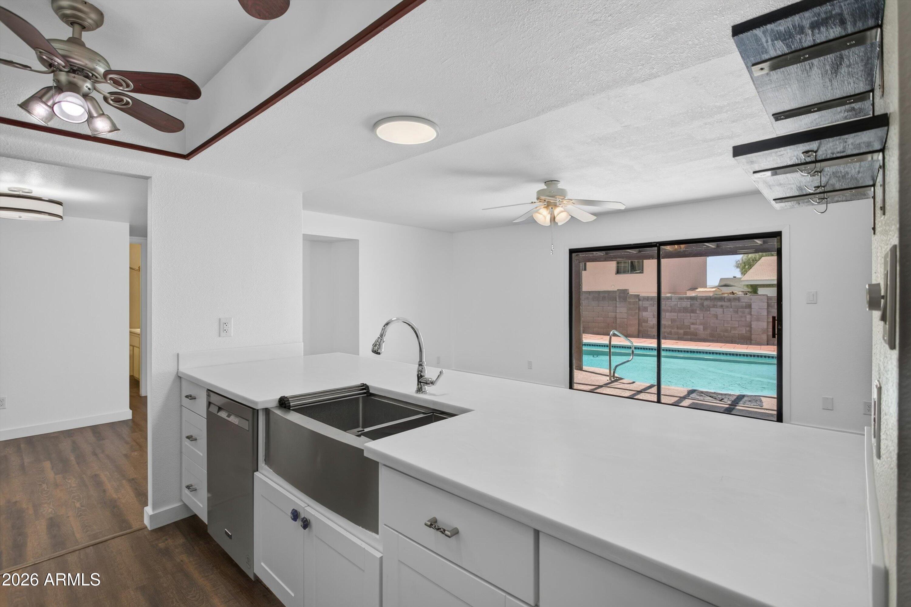 WEST PLAZA 26 - Residential