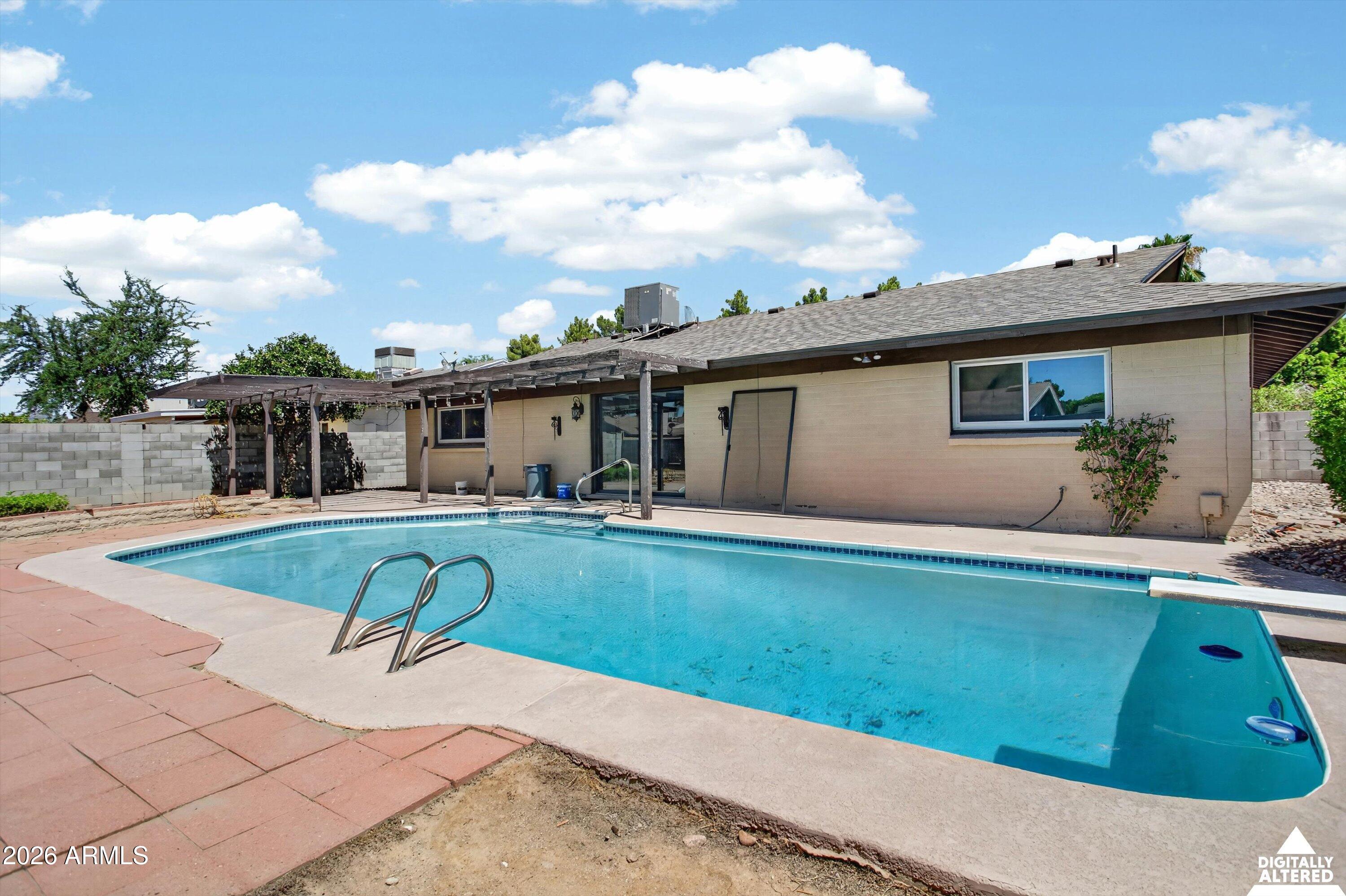 WEST PLAZA 26 - Residential