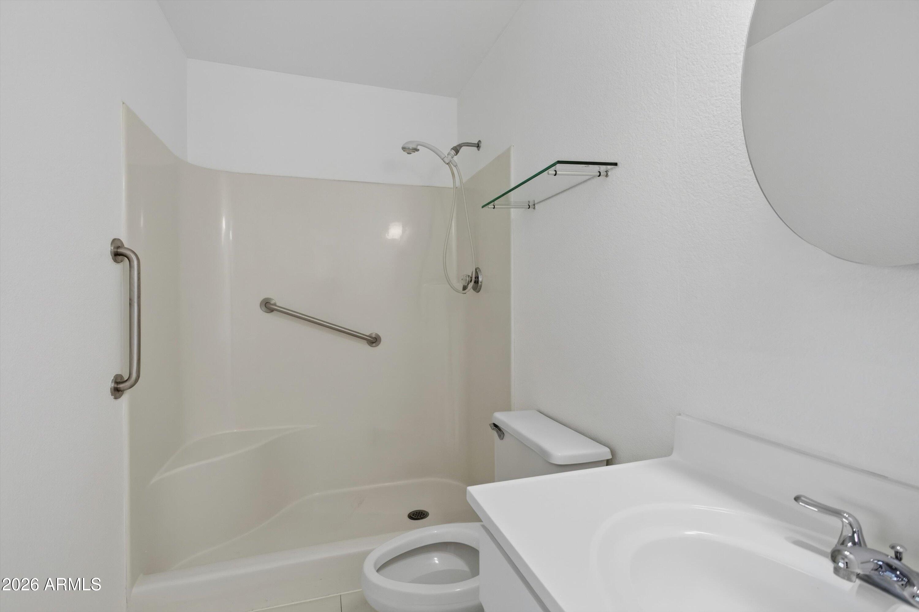 WEST PLAZA 26 - Residential