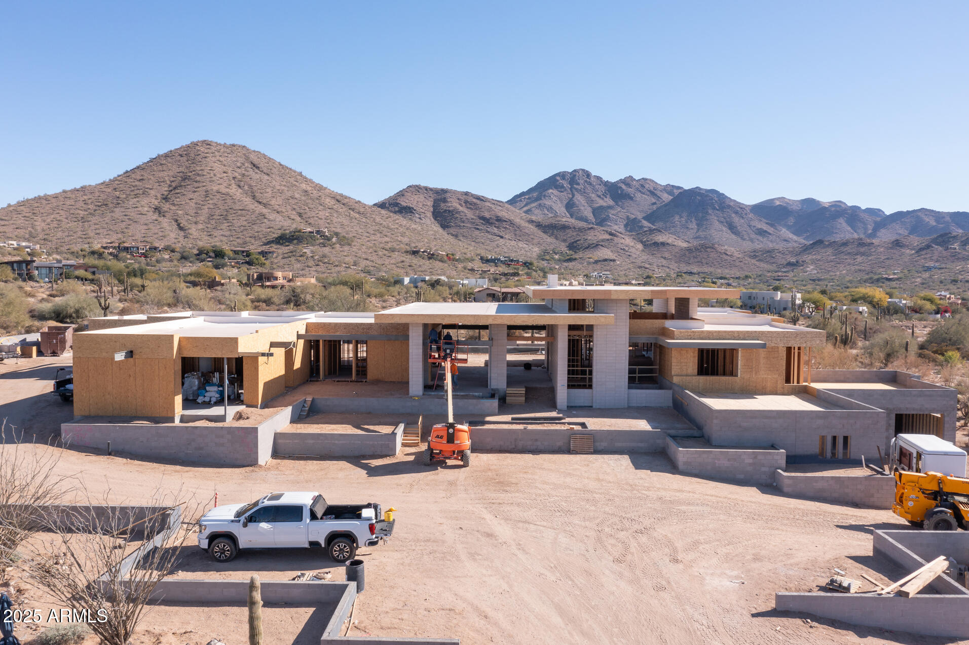 PINNACLE PEAK HEIGHTS 6 - Residential