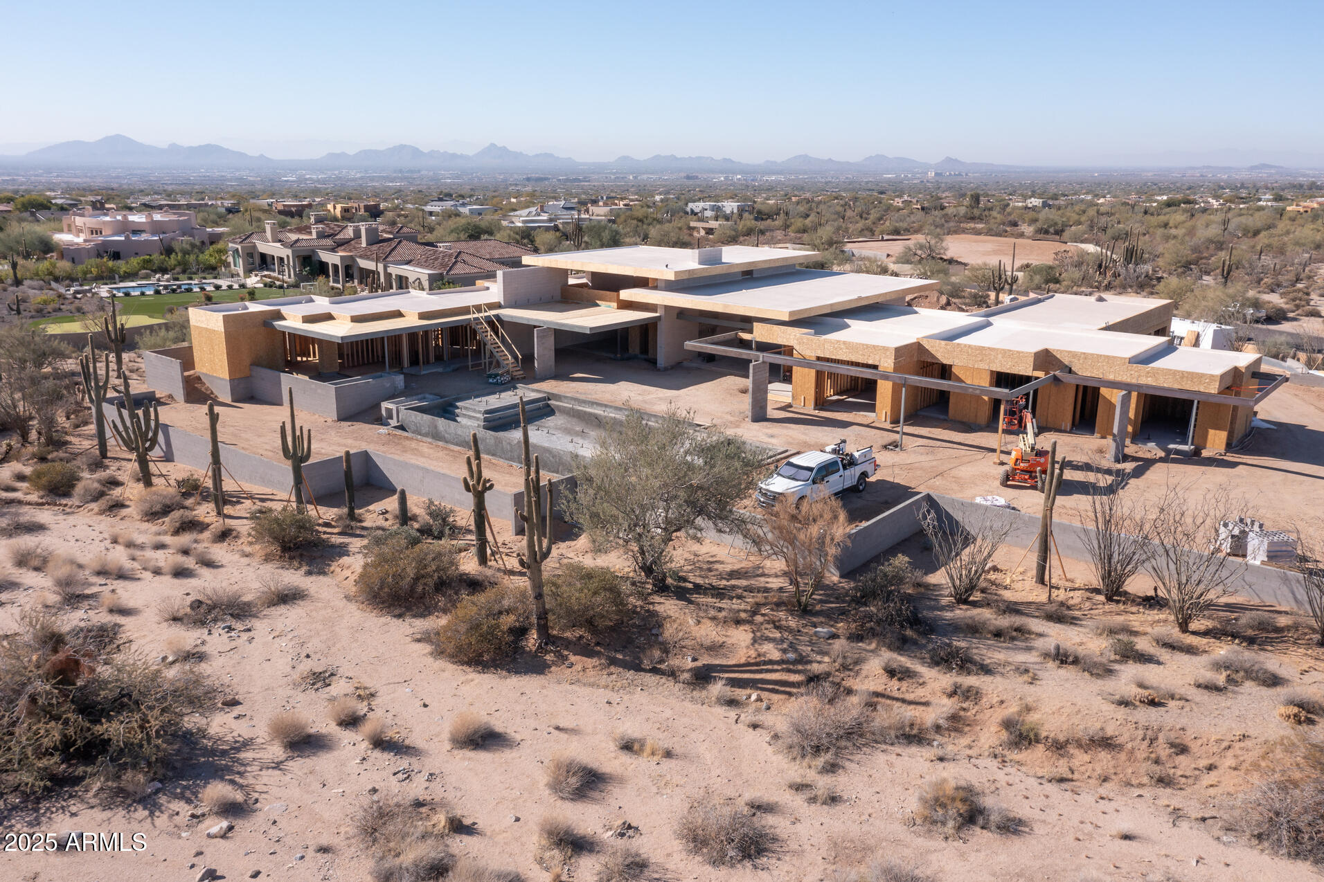PINNACLE PEAK HEIGHTS 6 - Residential