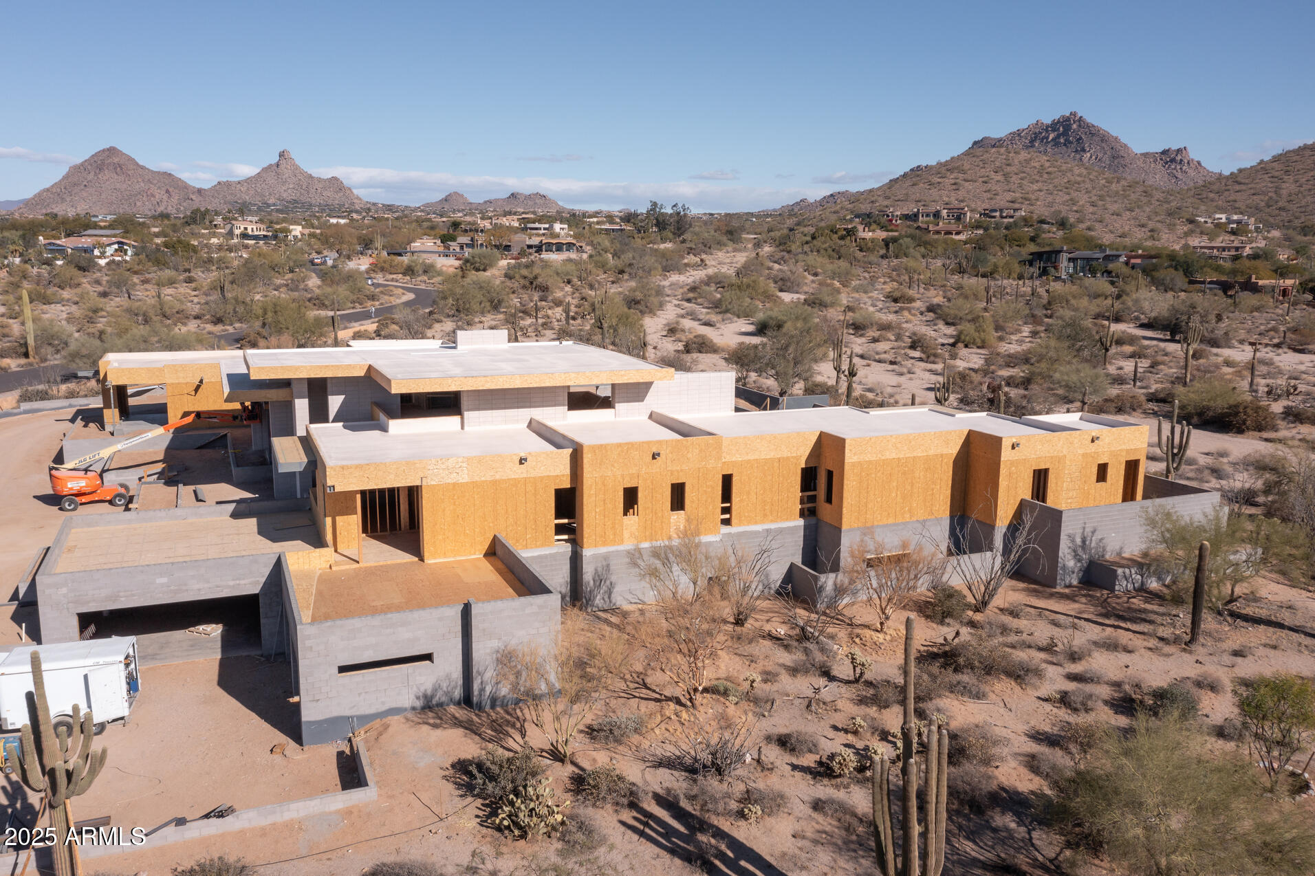 PINNACLE PEAK HEIGHTS 6 - Residential