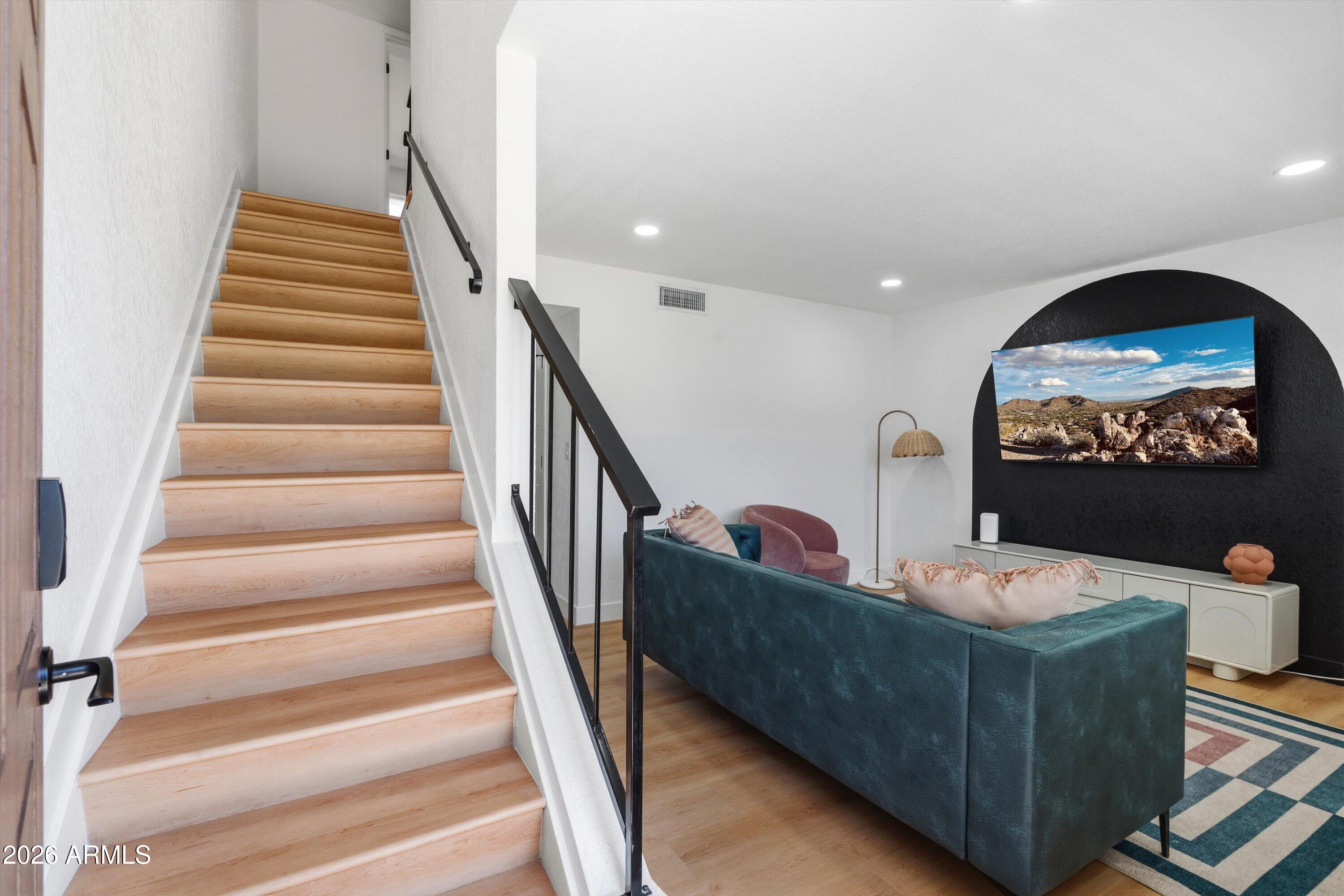 CASA GRANADA TOWNHOUSES - Residential