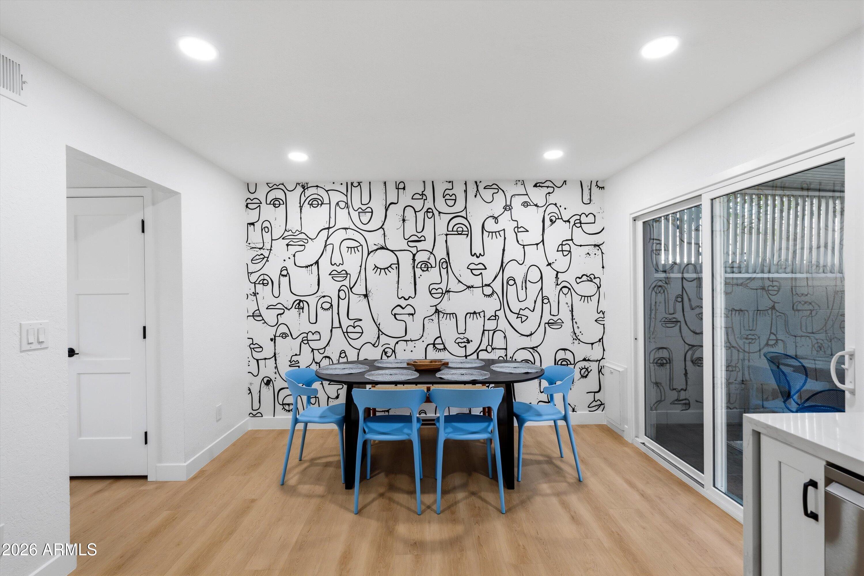 CASA GRANADA TOWNHOUSES - Residential
