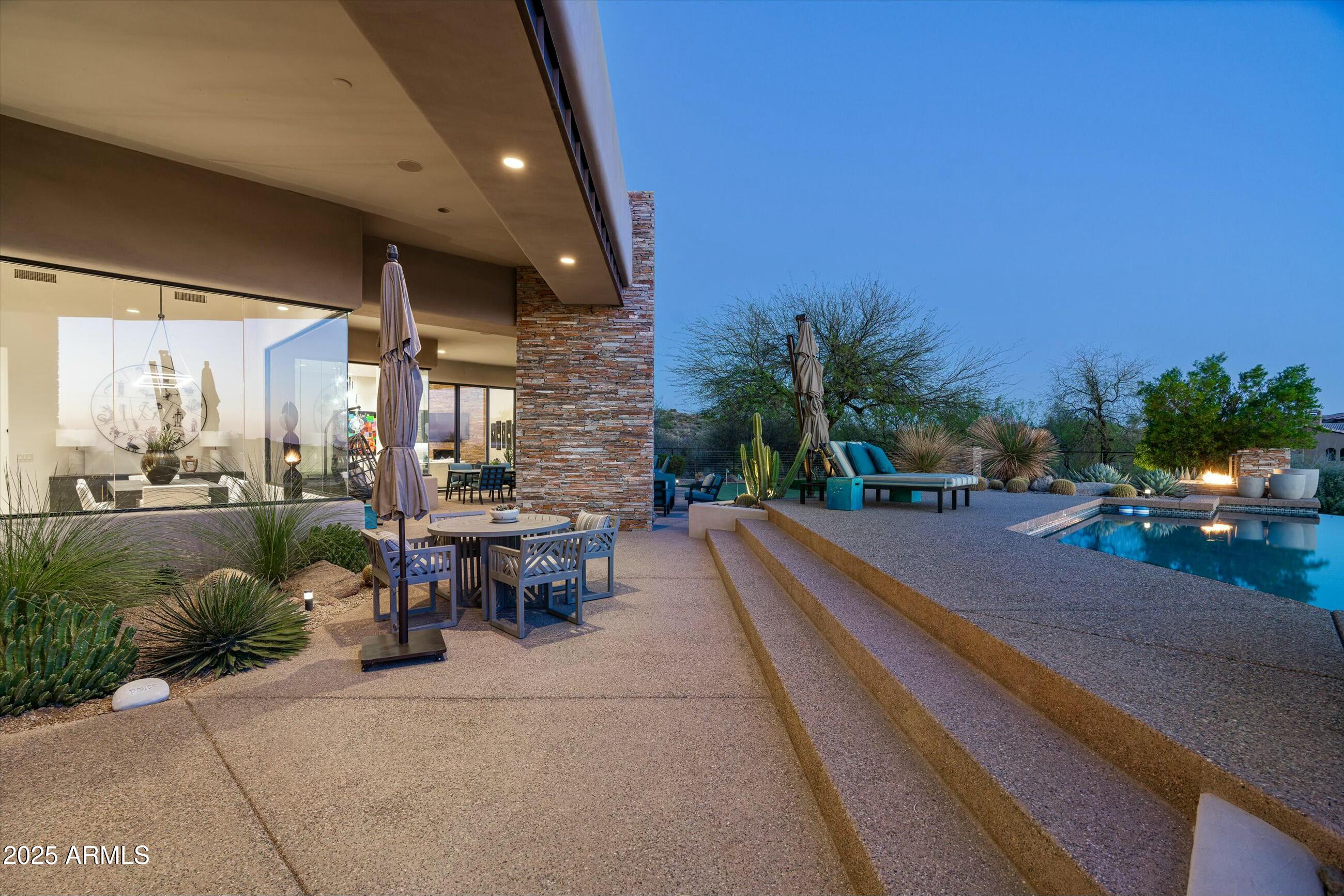 DESERT MOUNTAIN - Residential