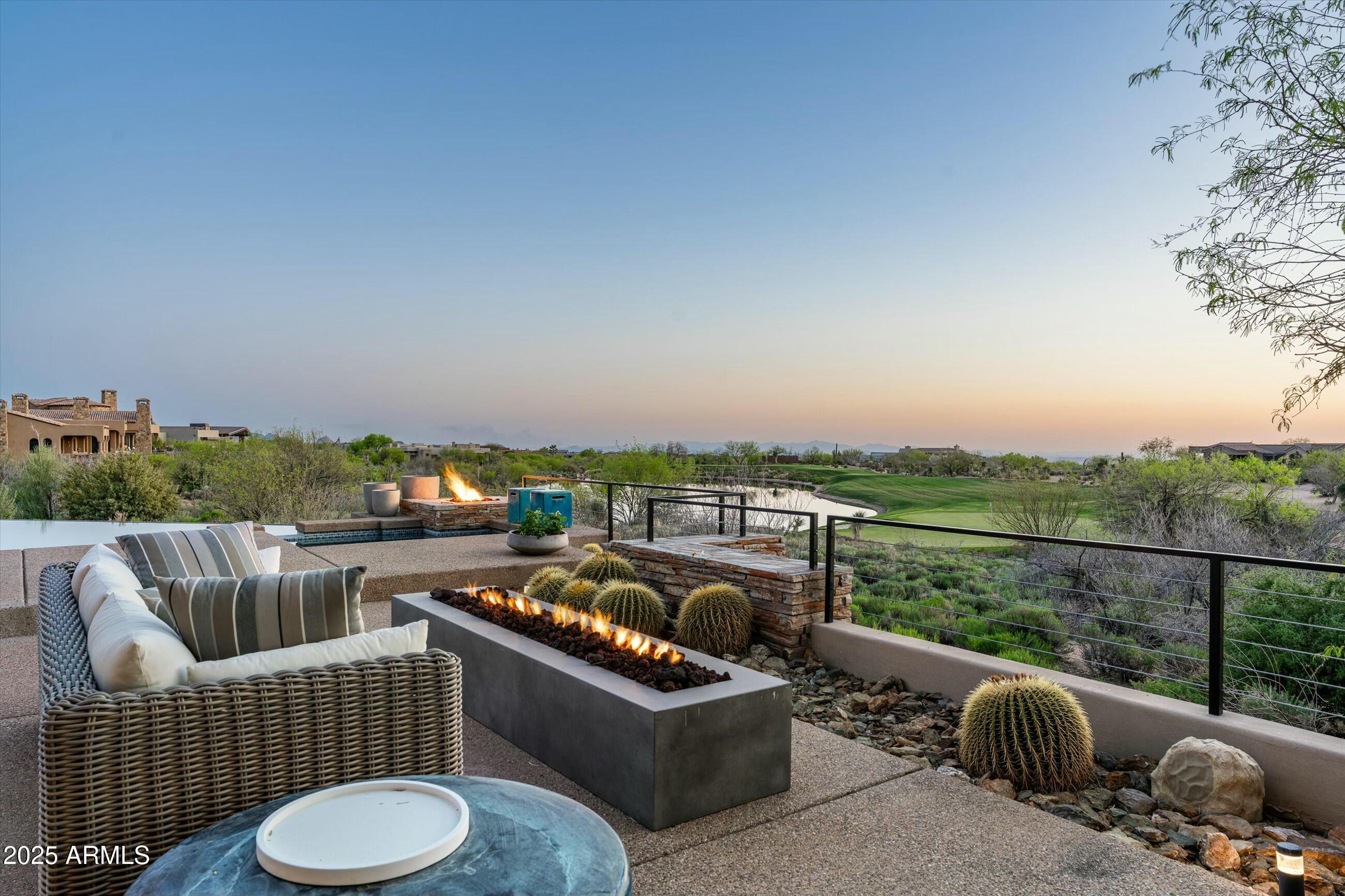 DESERT MOUNTAIN - Residential