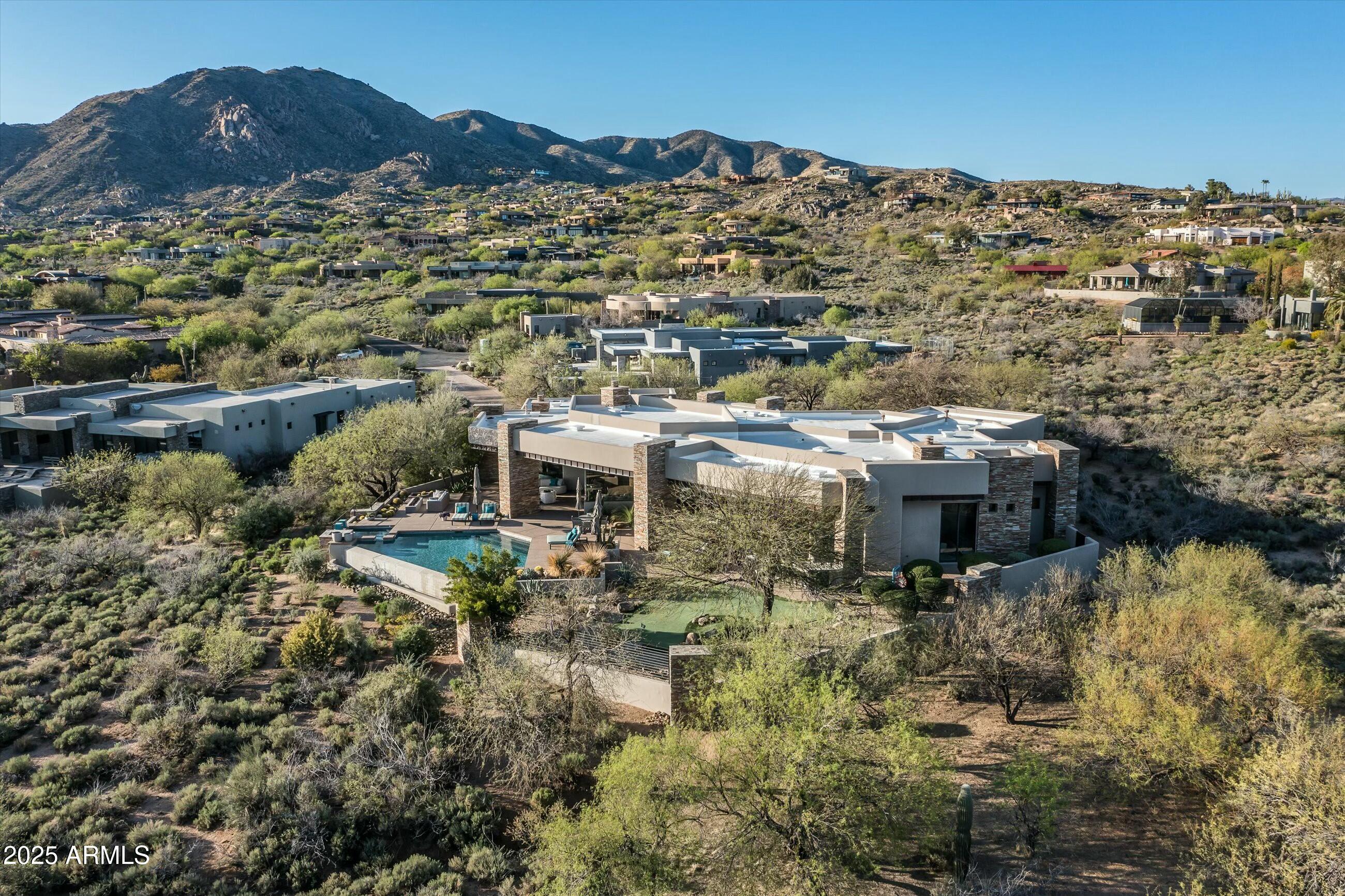 DESERT MOUNTAIN - Residential