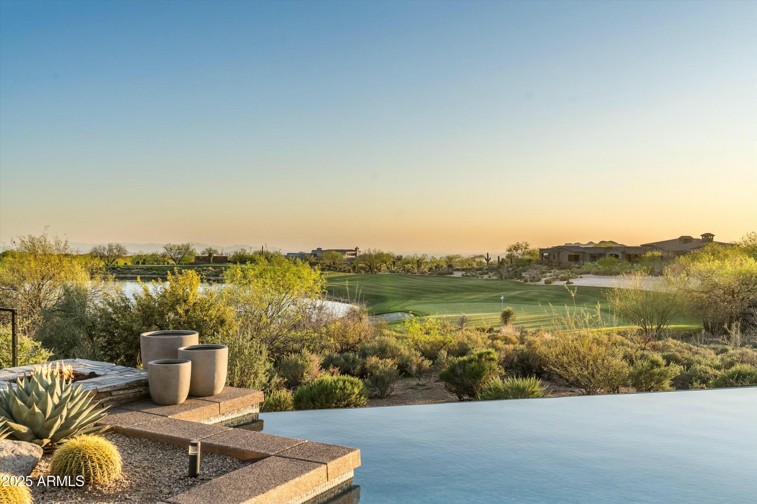 DESERT MOUNTAIN - Residential