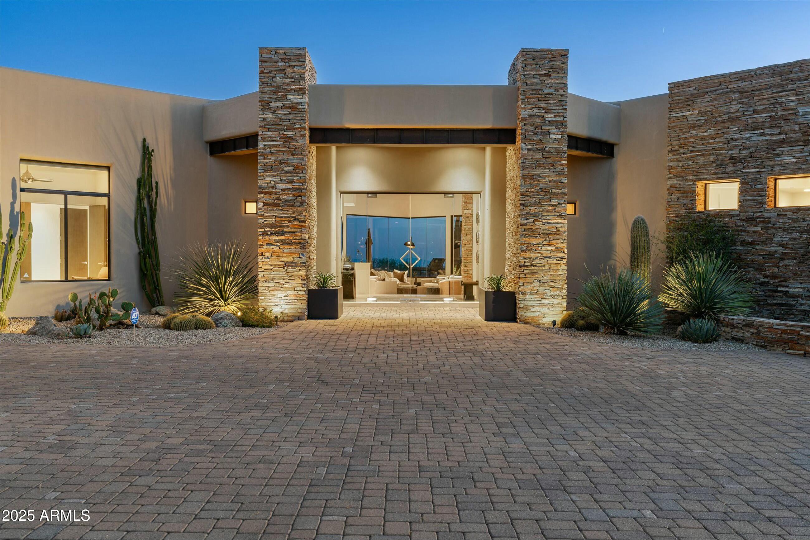 DESERT MOUNTAIN - Residential