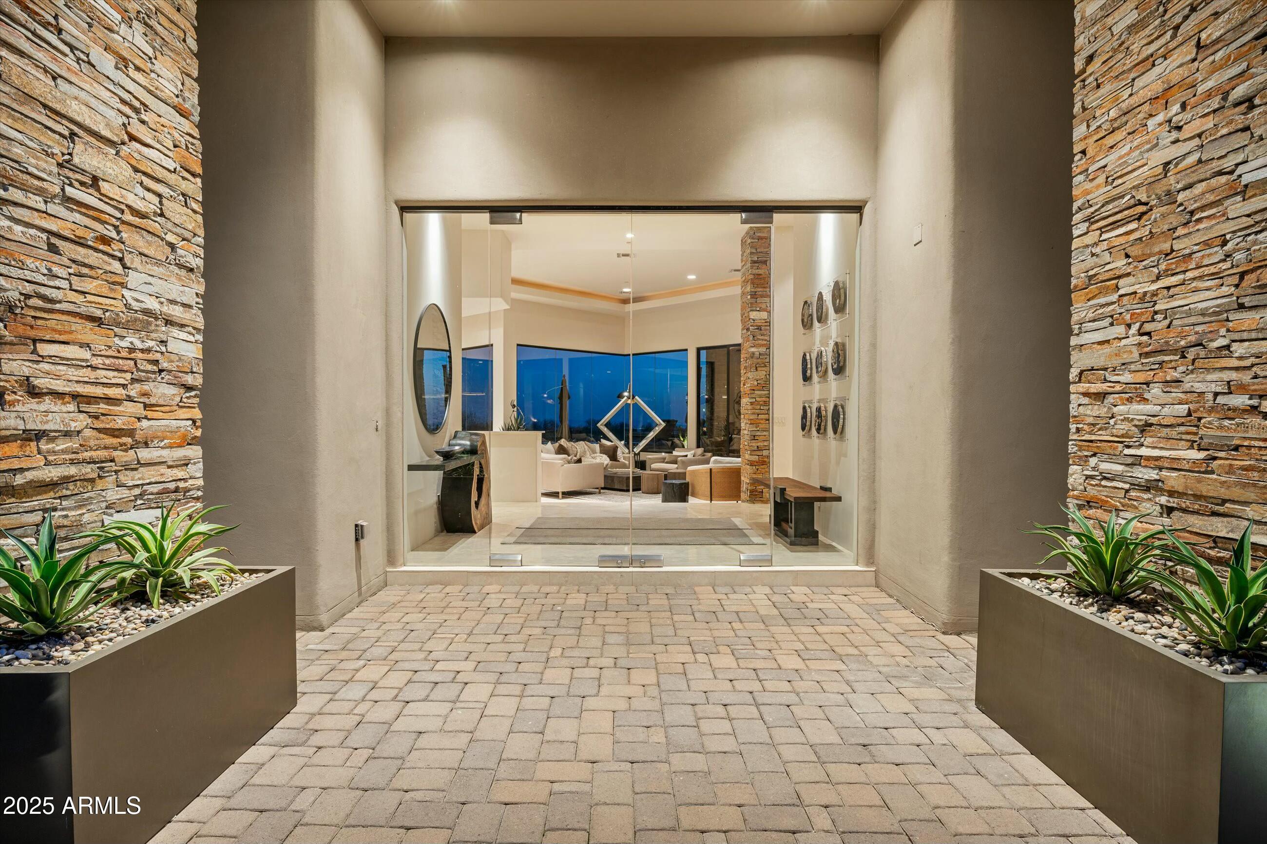 DESERT MOUNTAIN - Residential