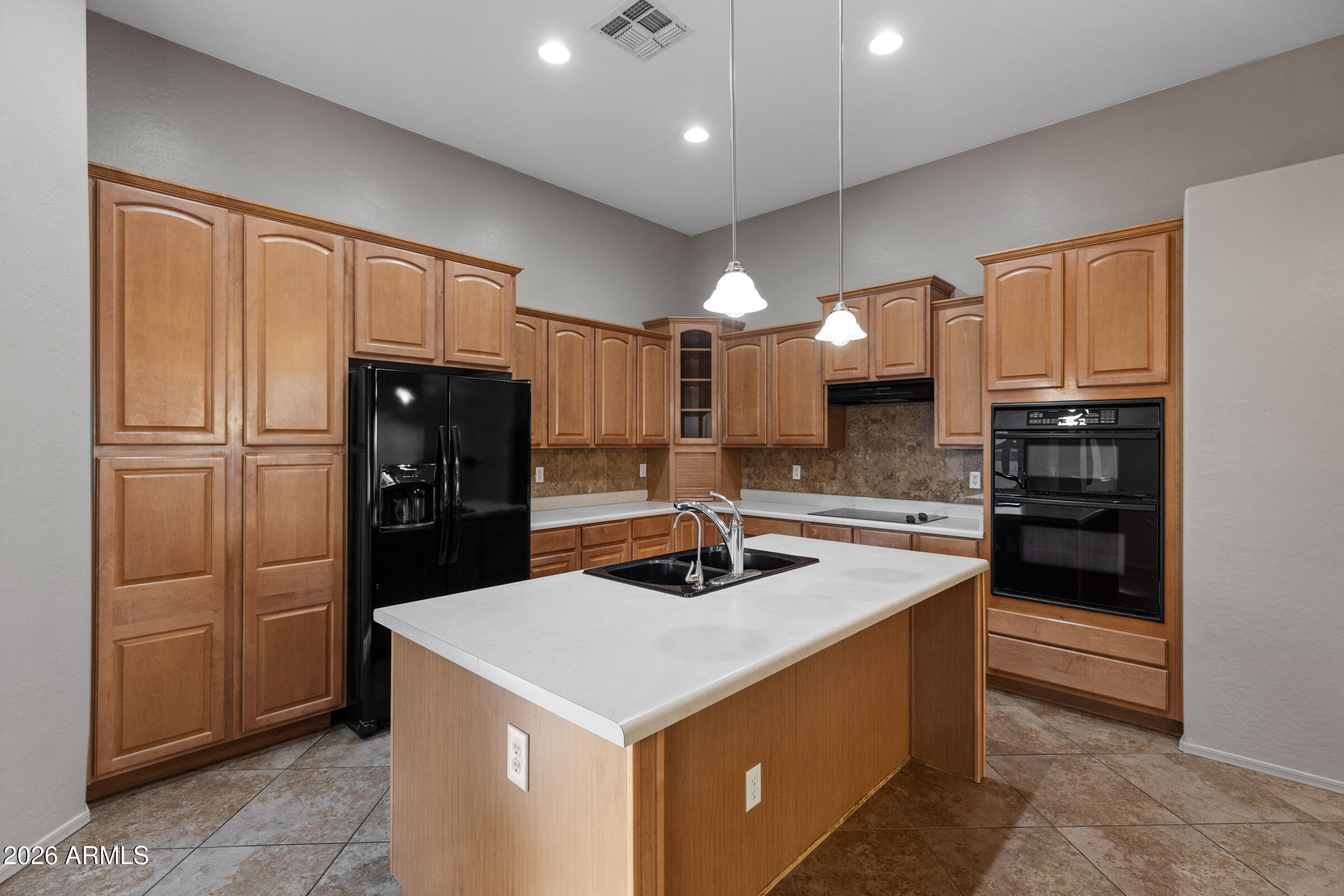 GRAYFOX AT LAS SENDAS - Residential