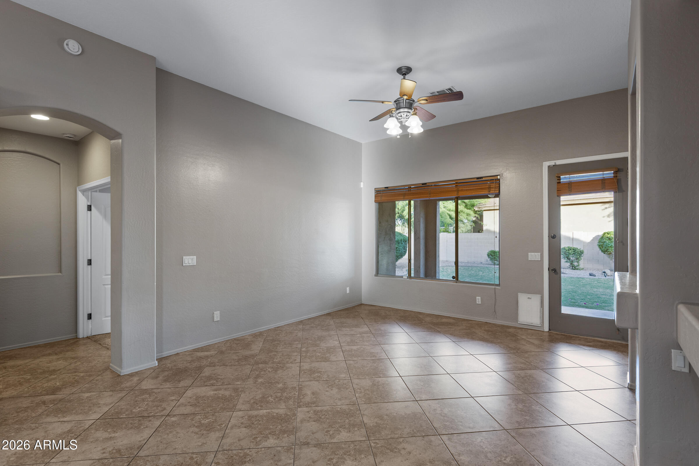 GRAYFOX AT LAS SENDAS - Residential