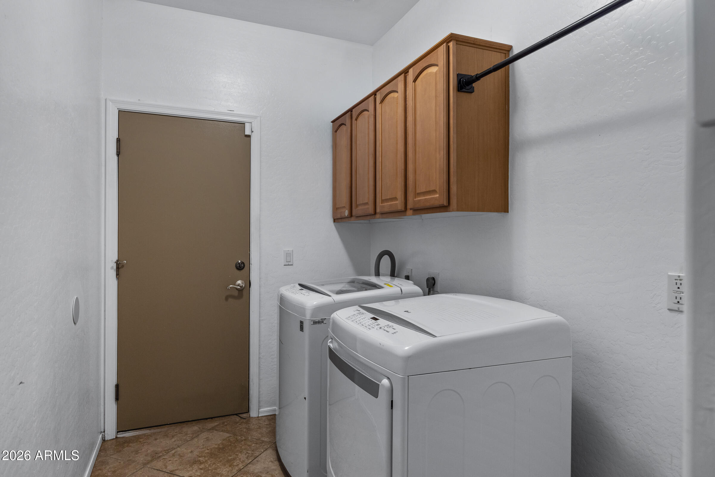 GRAYFOX AT LAS SENDAS - Residential