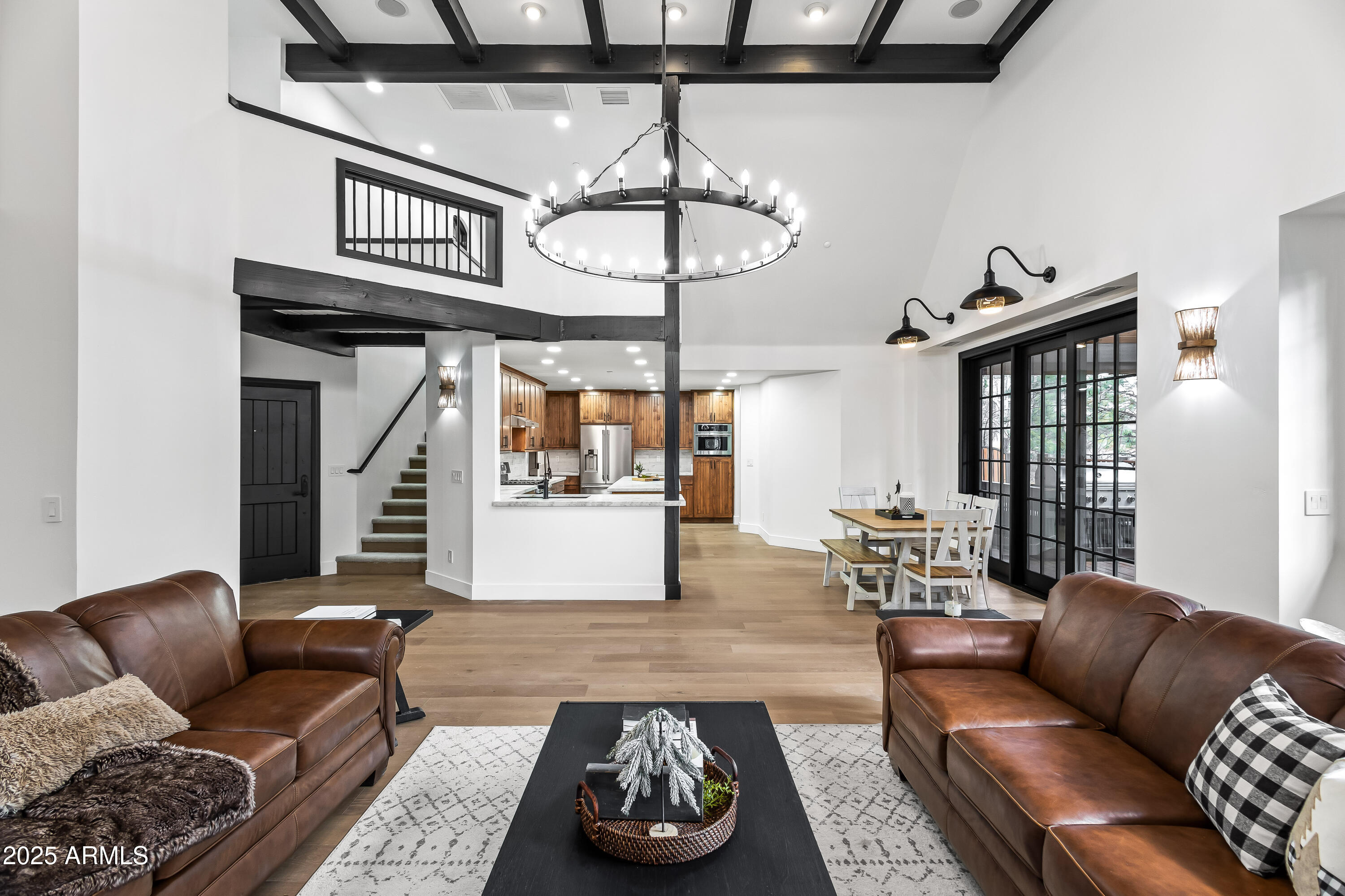 MOUNTAIN ESTATES AT PINE CANYON 1 - Residential