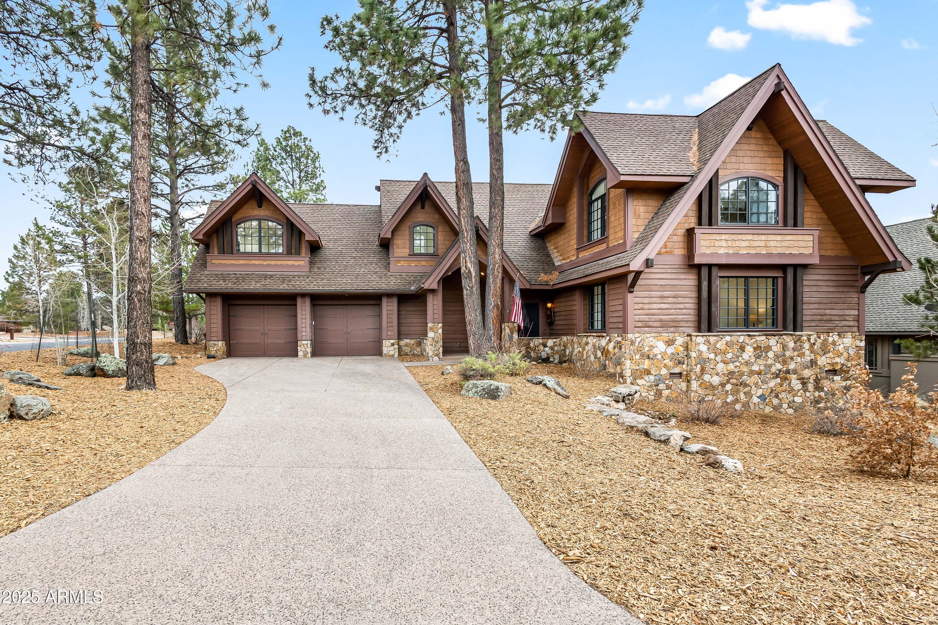MOUNTAIN ESTATES AT PINE CANYON 1 - Residential
