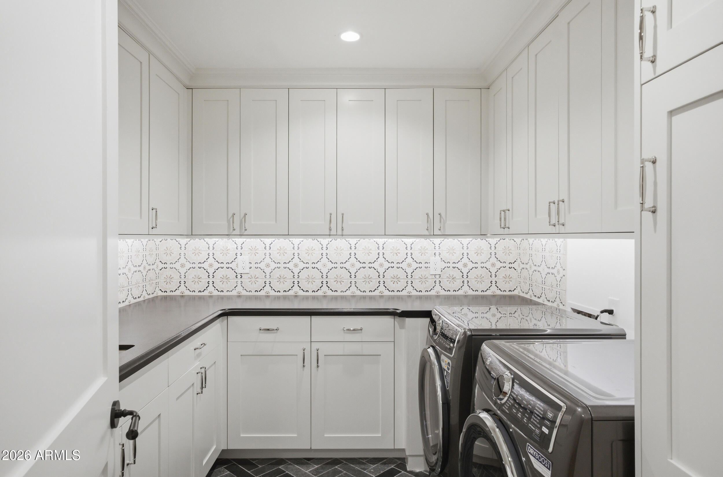 KENWOOD ESTATES - Residential