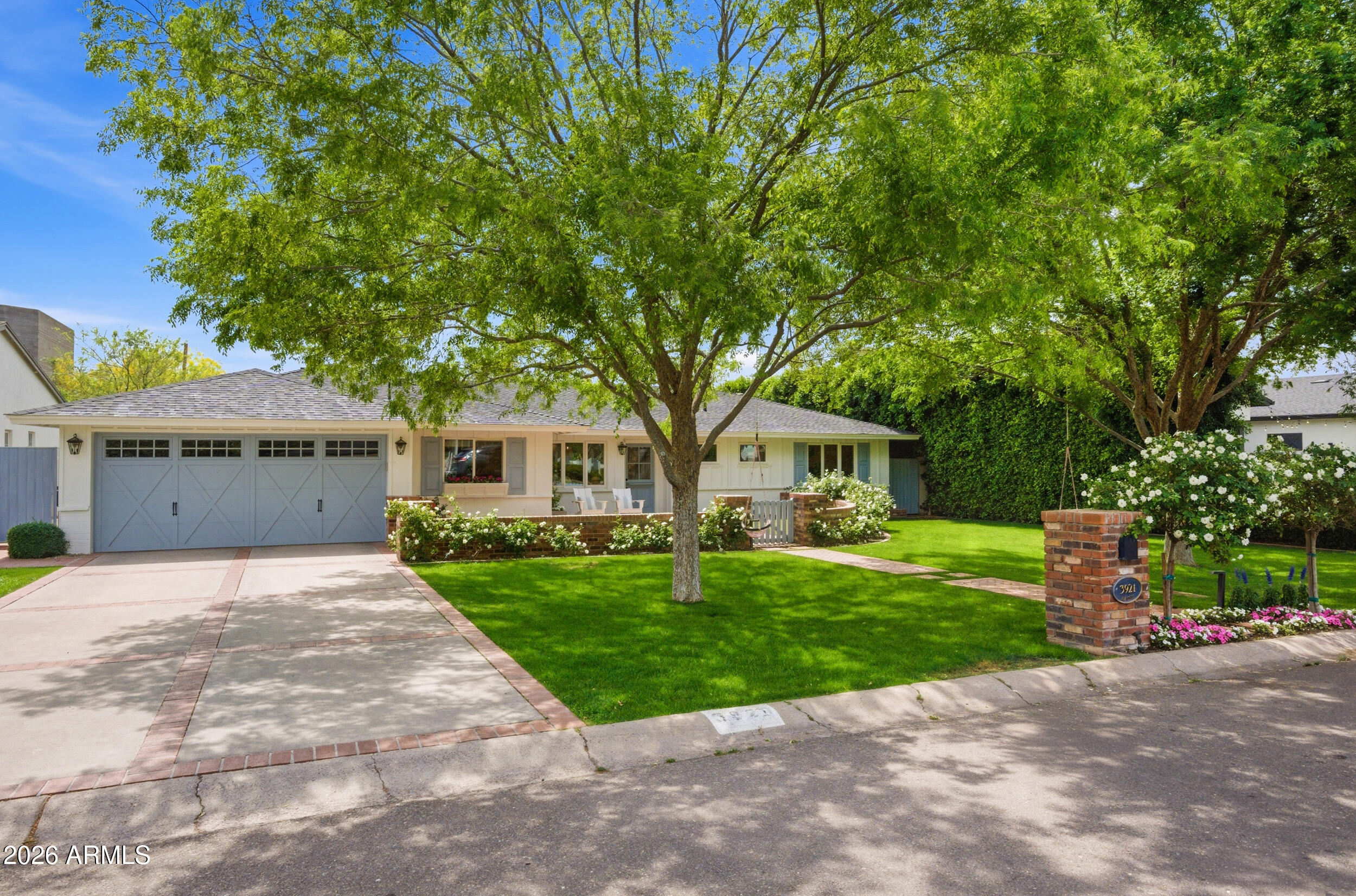 KENWOOD ESTATES - Residential