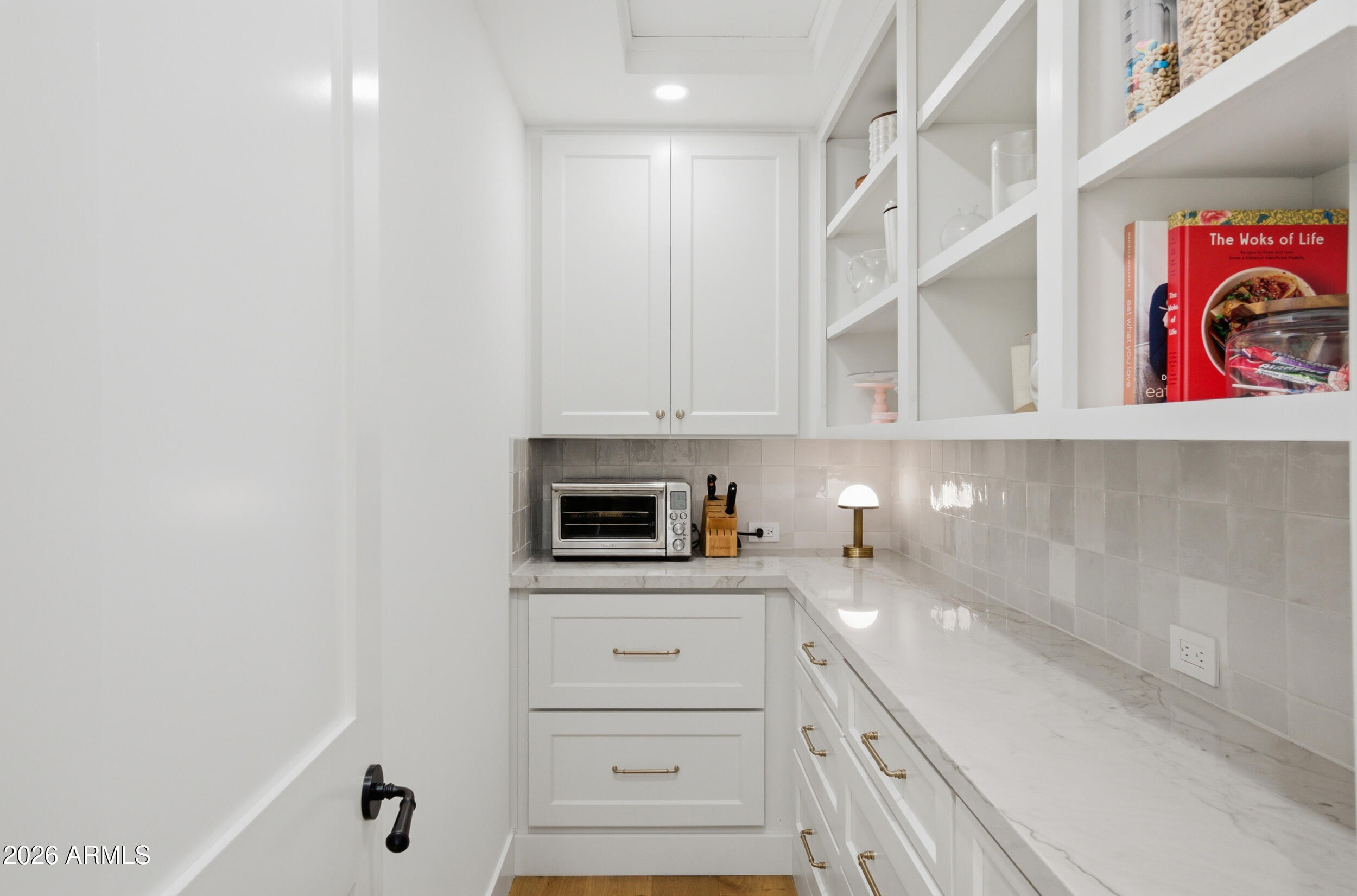KENWOOD ESTATES - Residential