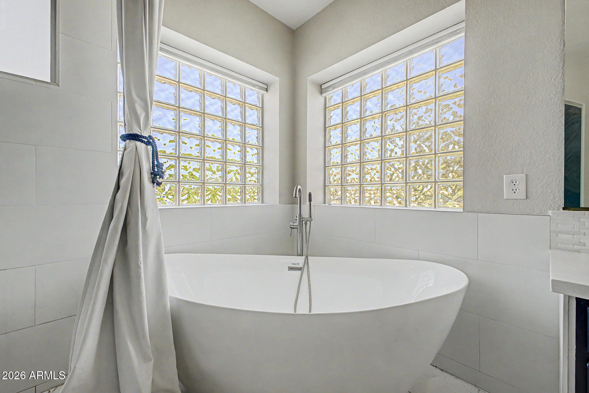 CONTINENTAL AT ARROWHEAD RANCH - Residential
