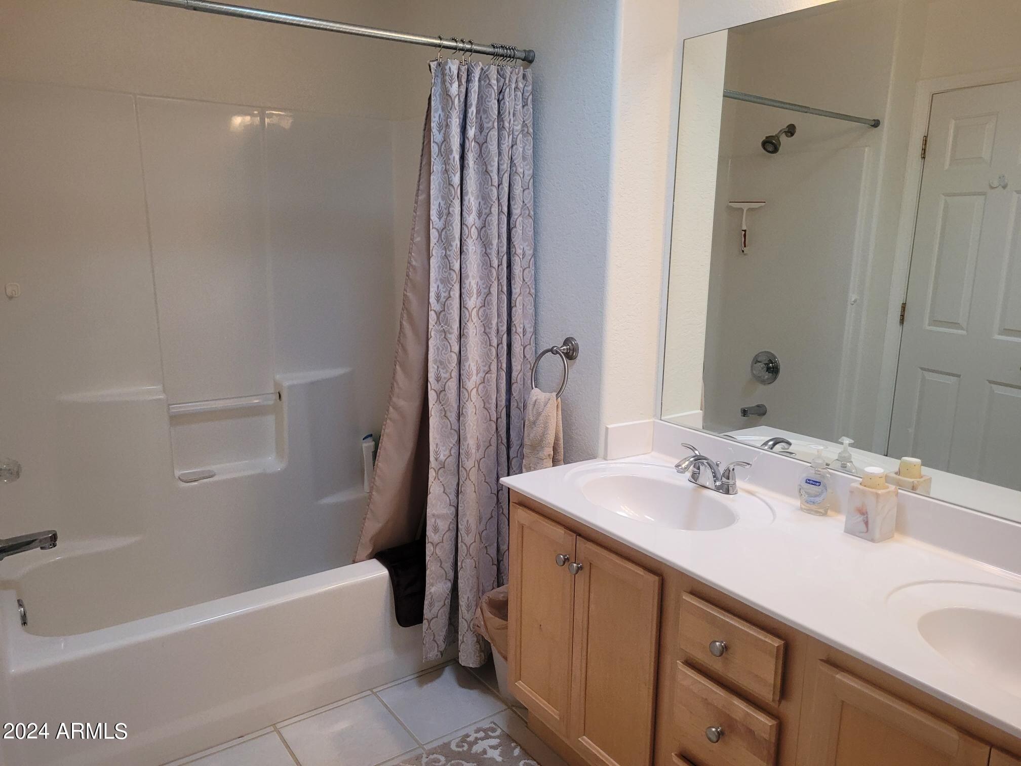 NORTHWOODS COMDOMINIUM - Residential