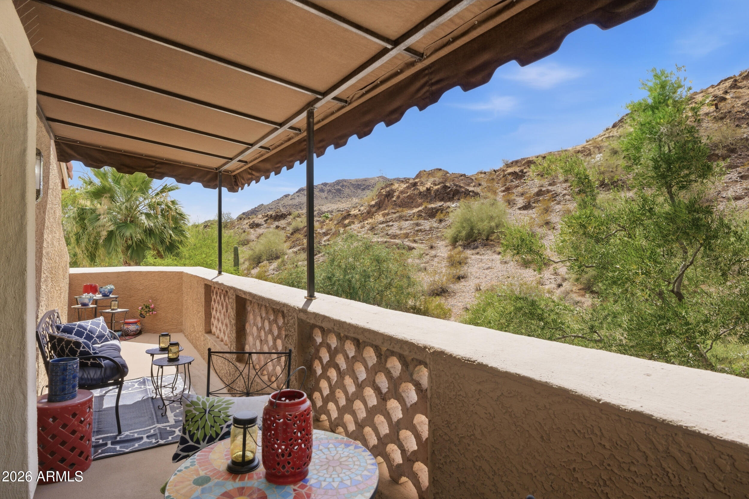 POINTE TAPATIO 9 - Residential