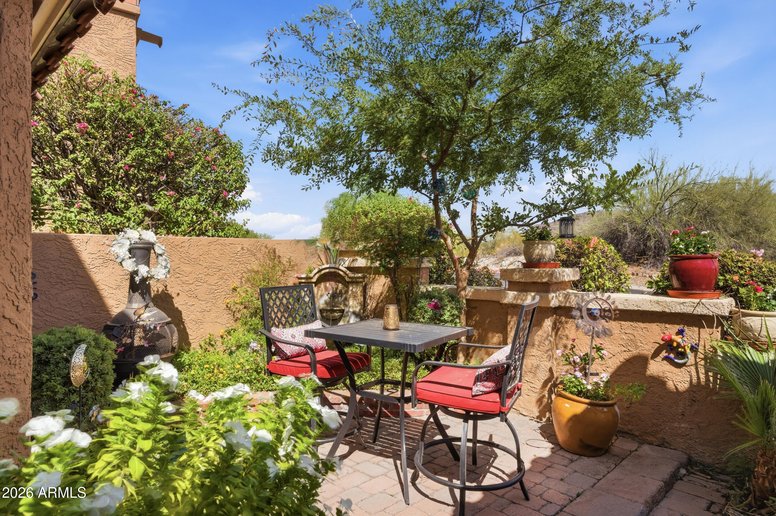 POINTE TAPATIO 9 - Residential