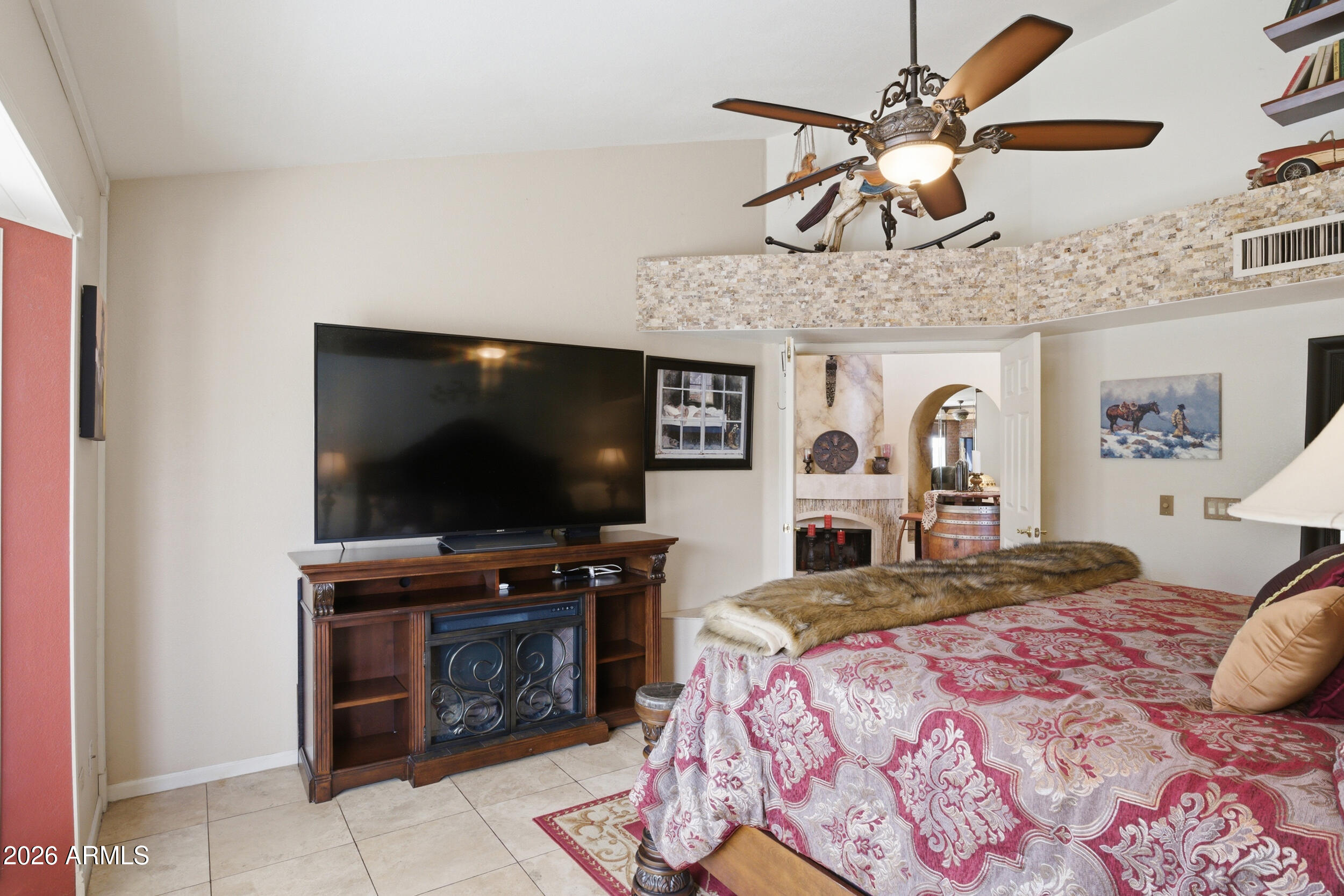 POINTE TAPATIO 9 - Residential