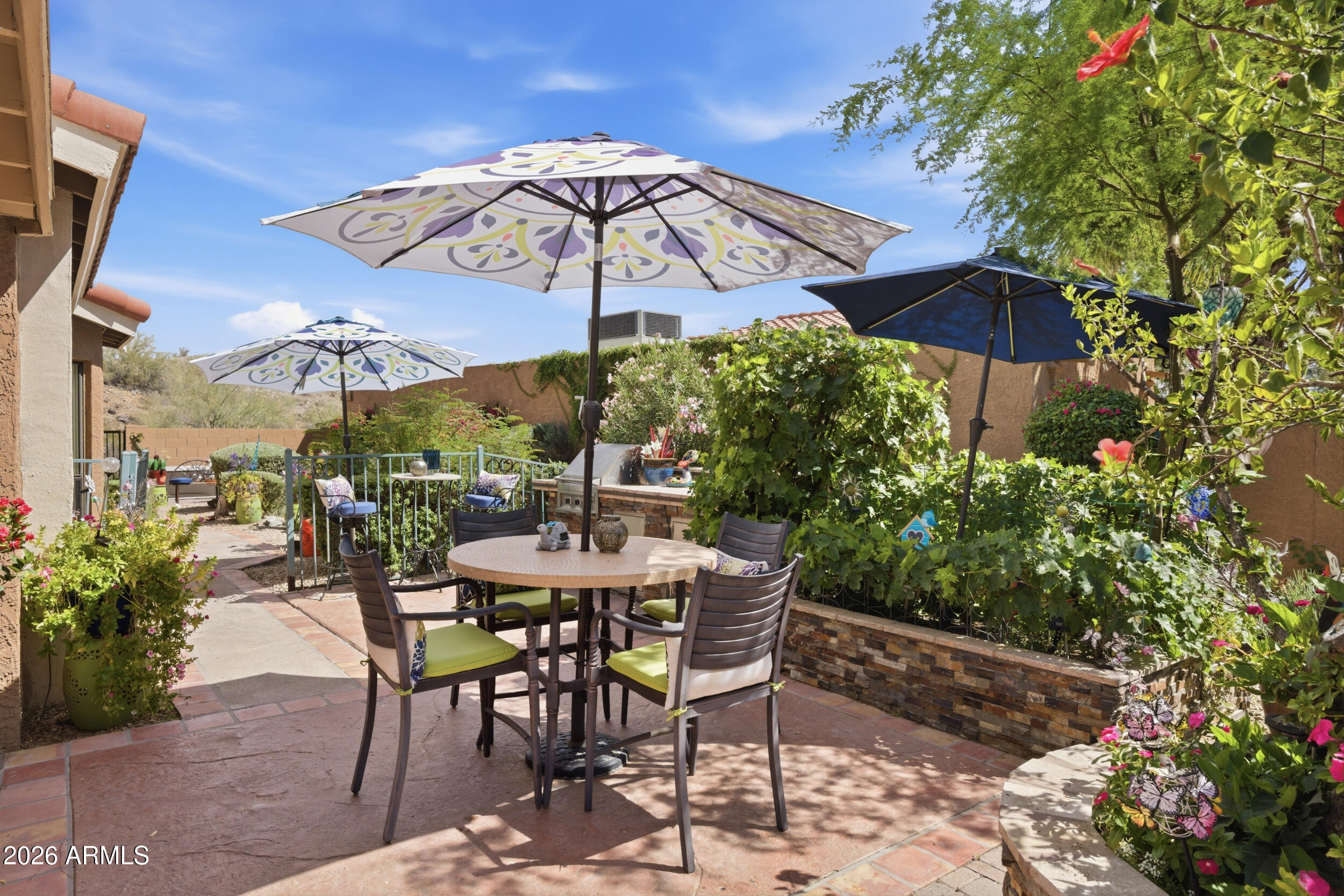 POINTE TAPATIO 9 - Residential