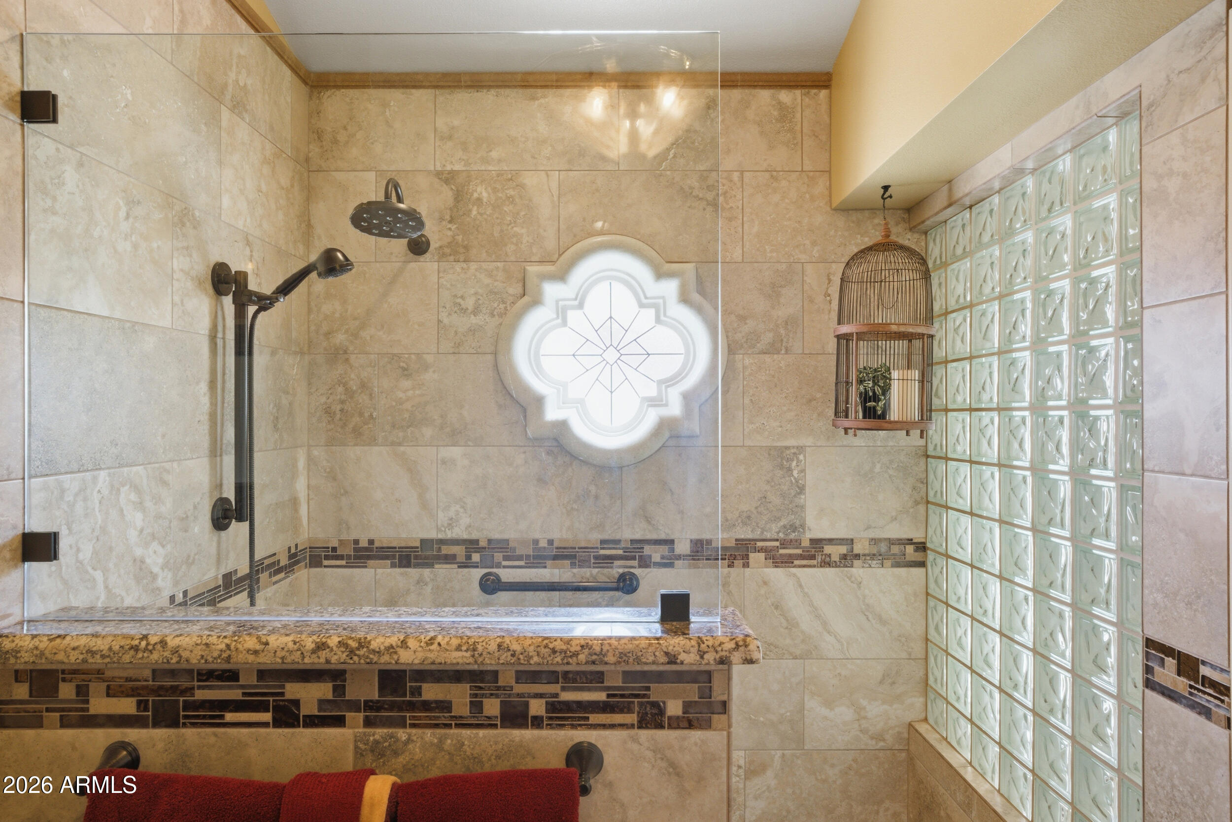 POINTE TAPATIO 9 - Residential