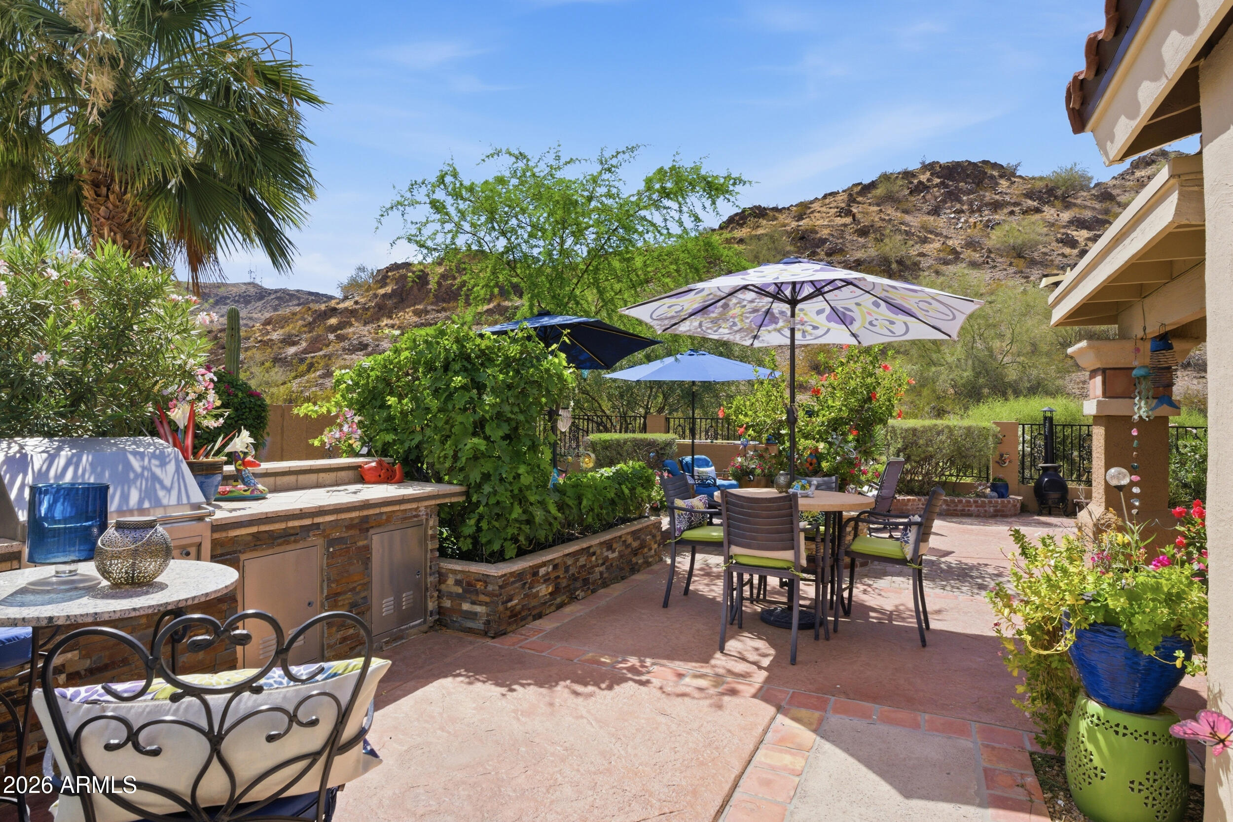 POINTE TAPATIO 9 - Residential