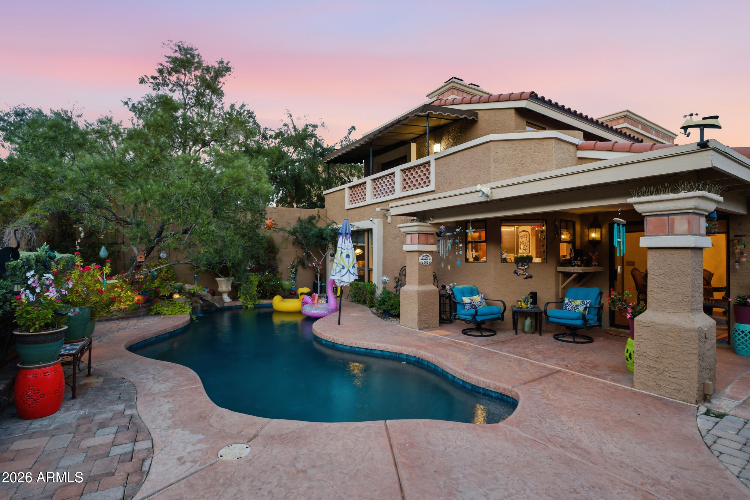 POINTE TAPATIO 9 - Residential