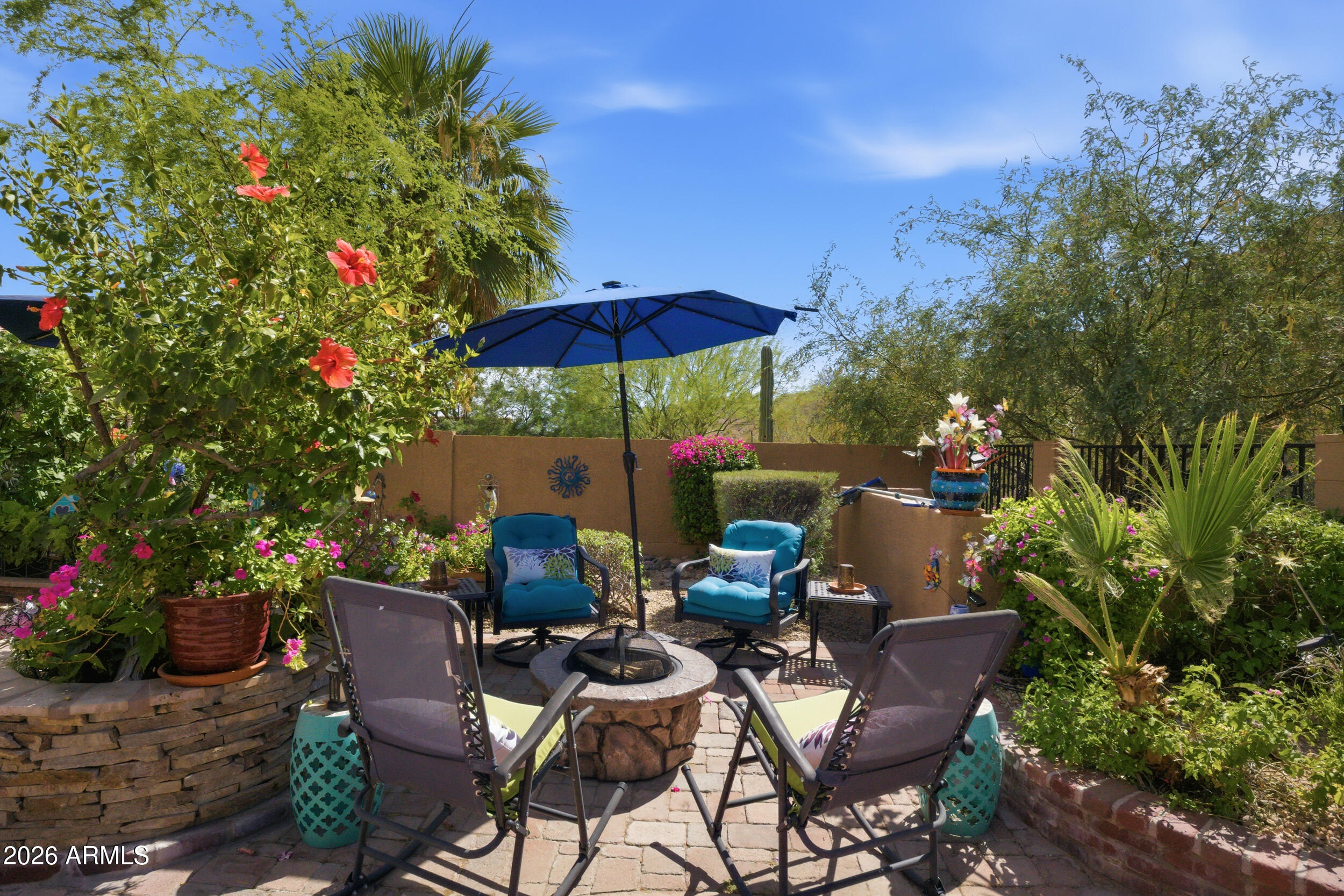 POINTE TAPATIO 9 - Residential