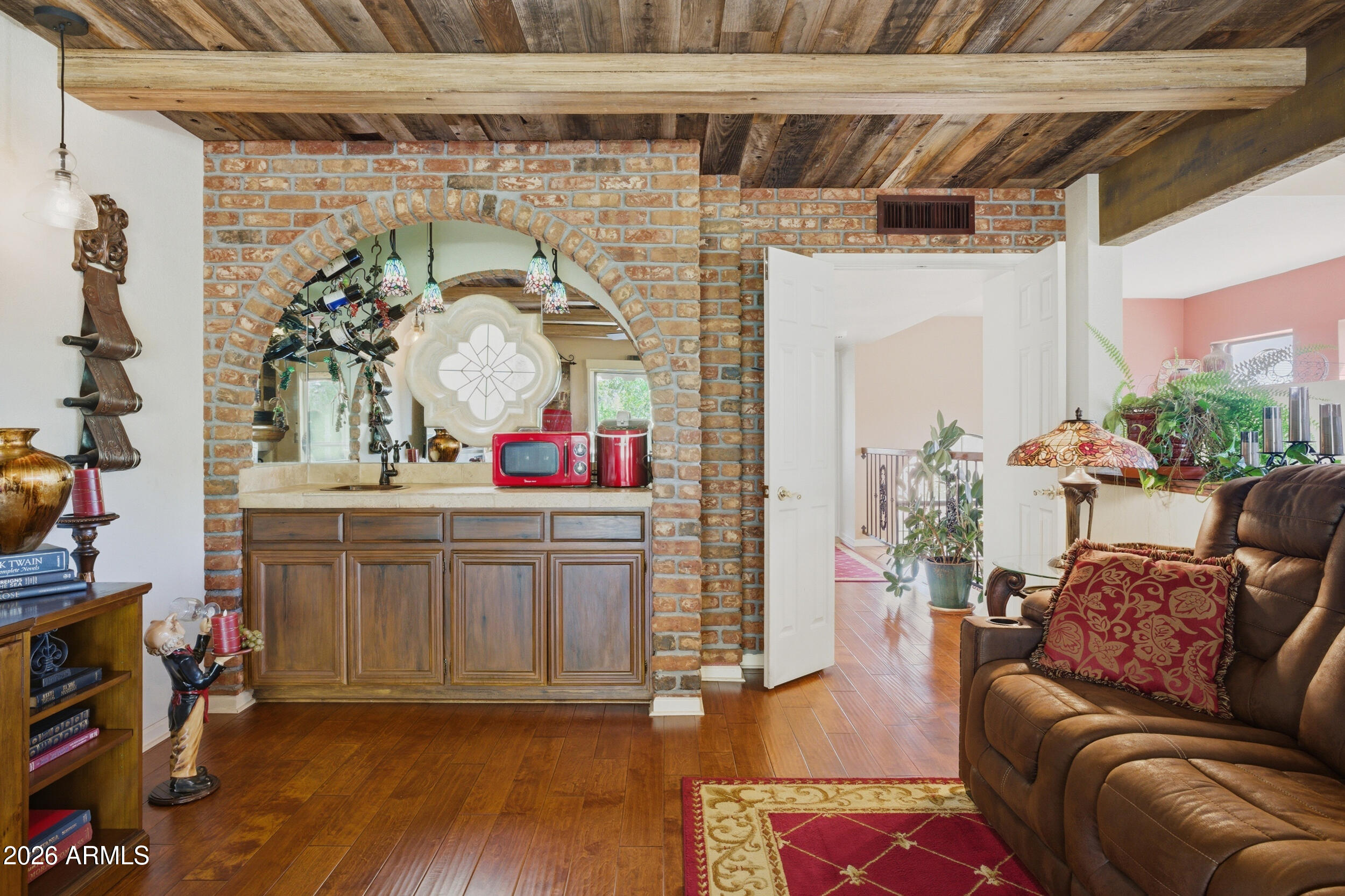POINTE TAPATIO 9 - Residential