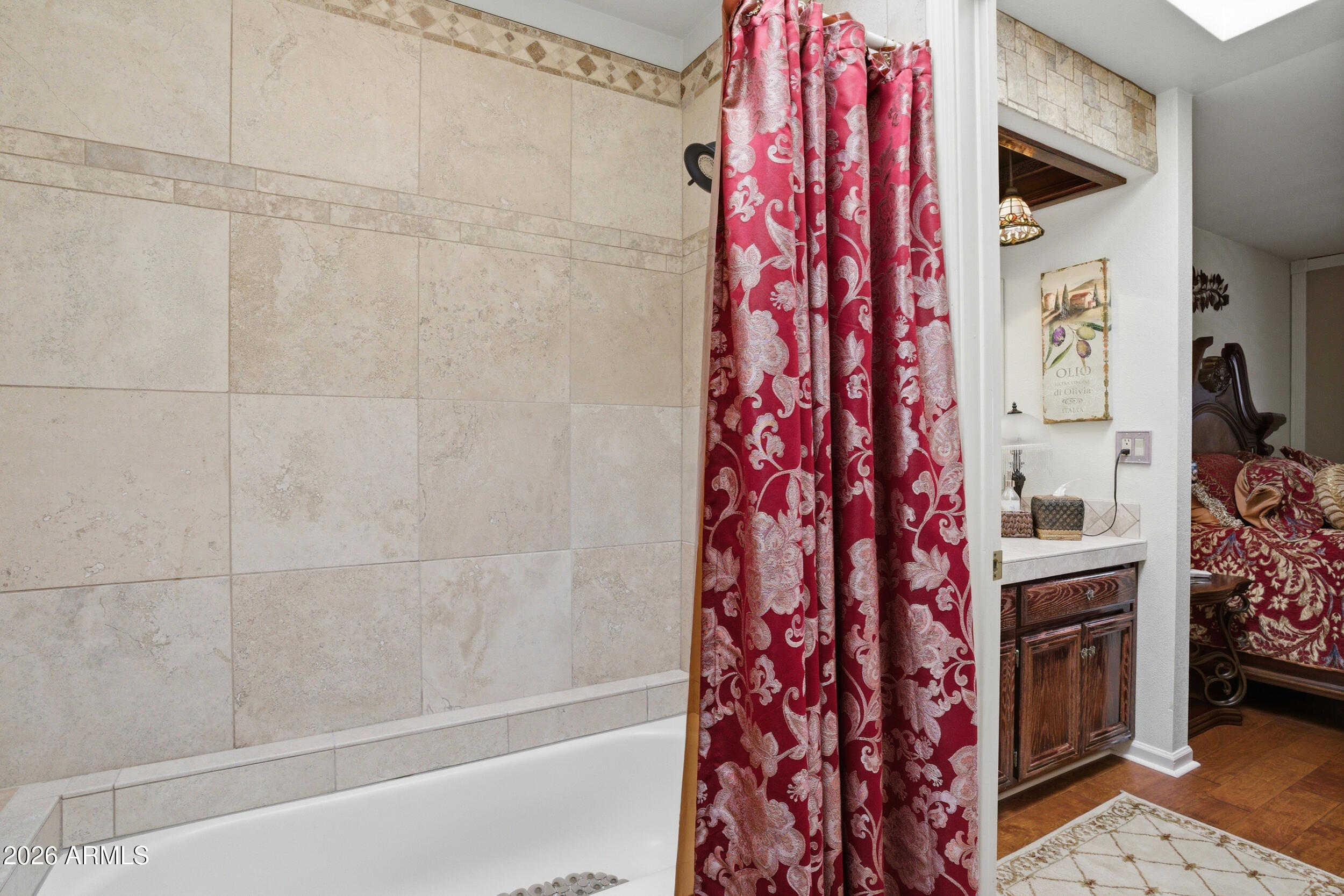 POINTE TAPATIO 9 - Residential