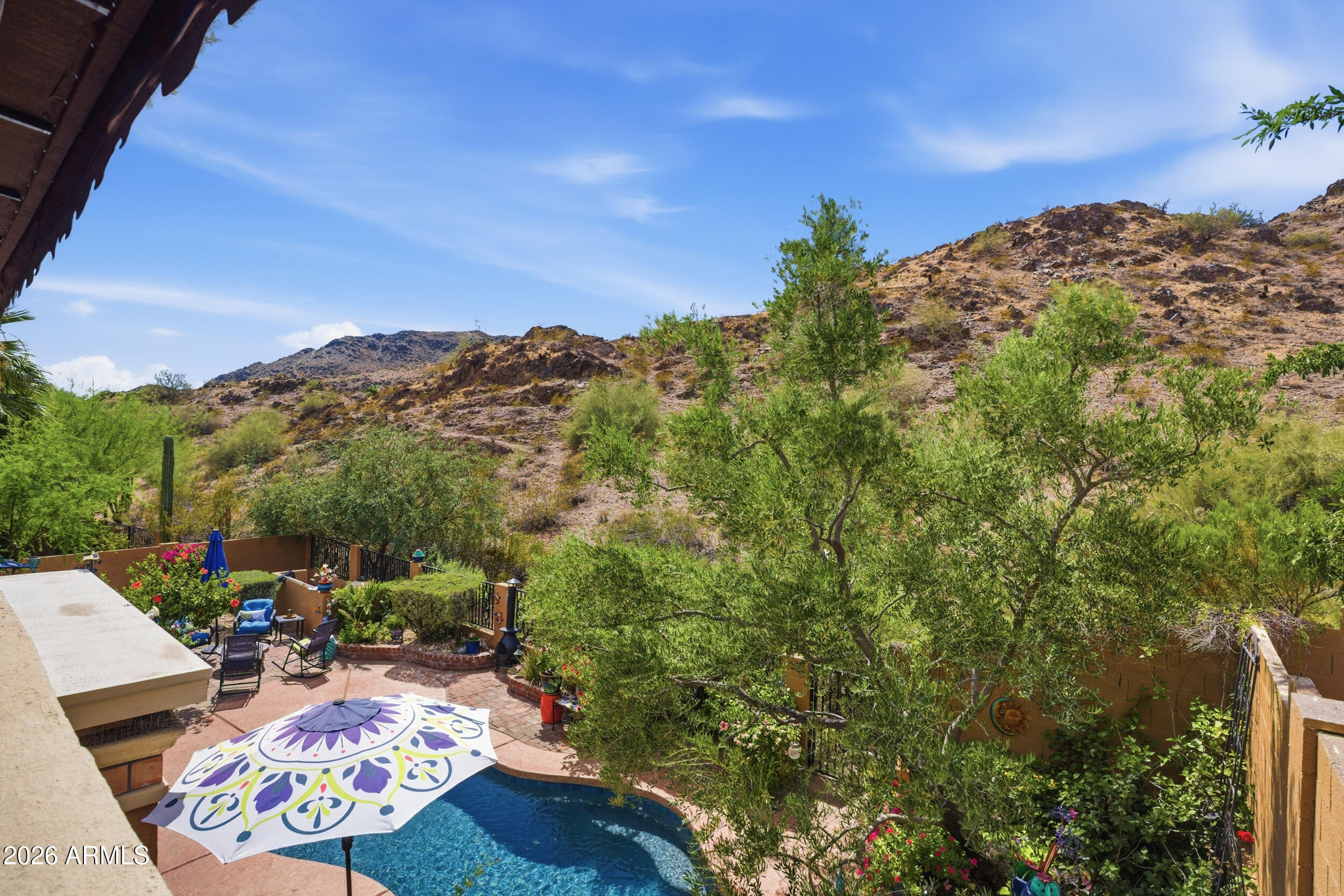 POINTE TAPATIO 9 - Residential